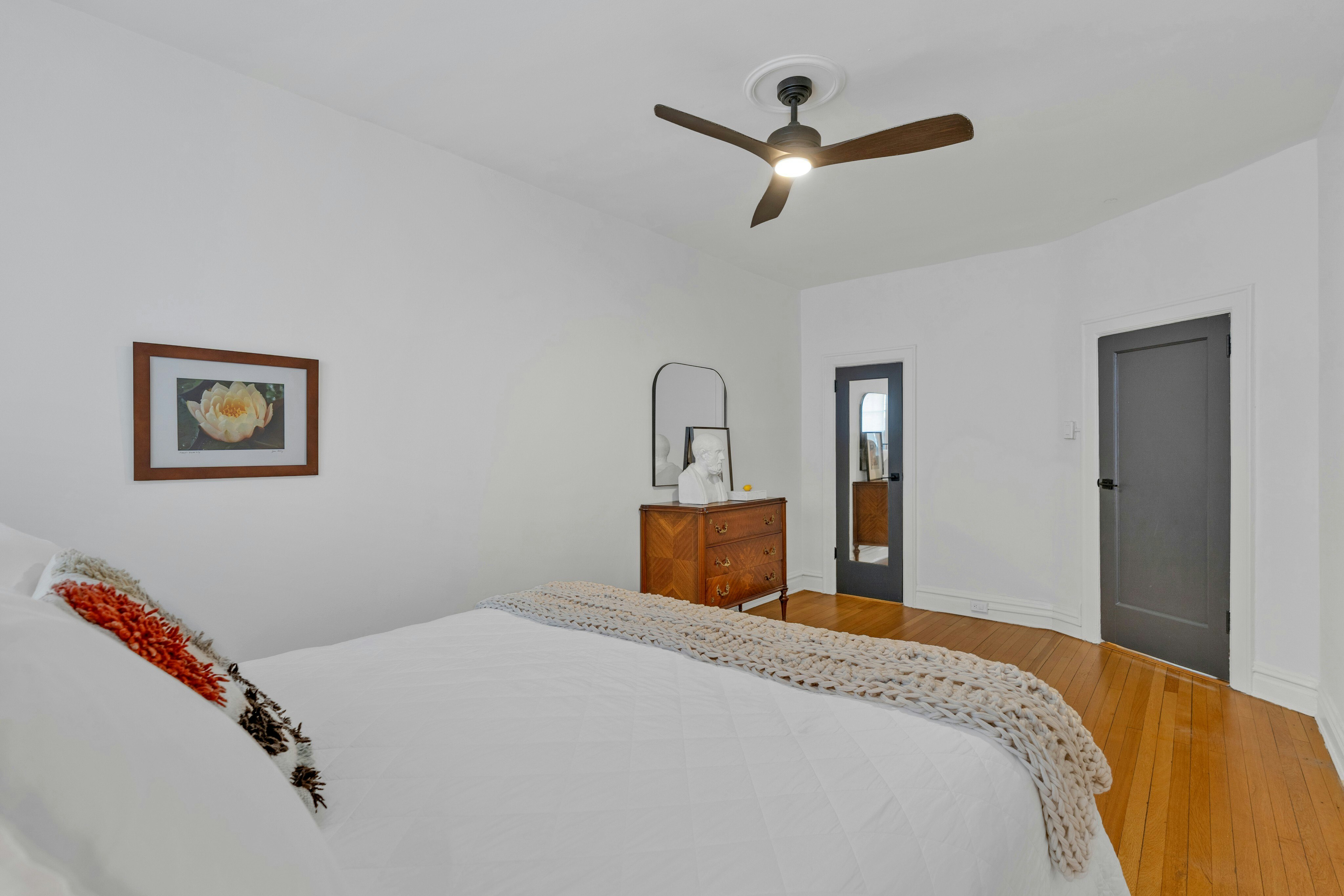 107 Kensington Avenue, unit 101 