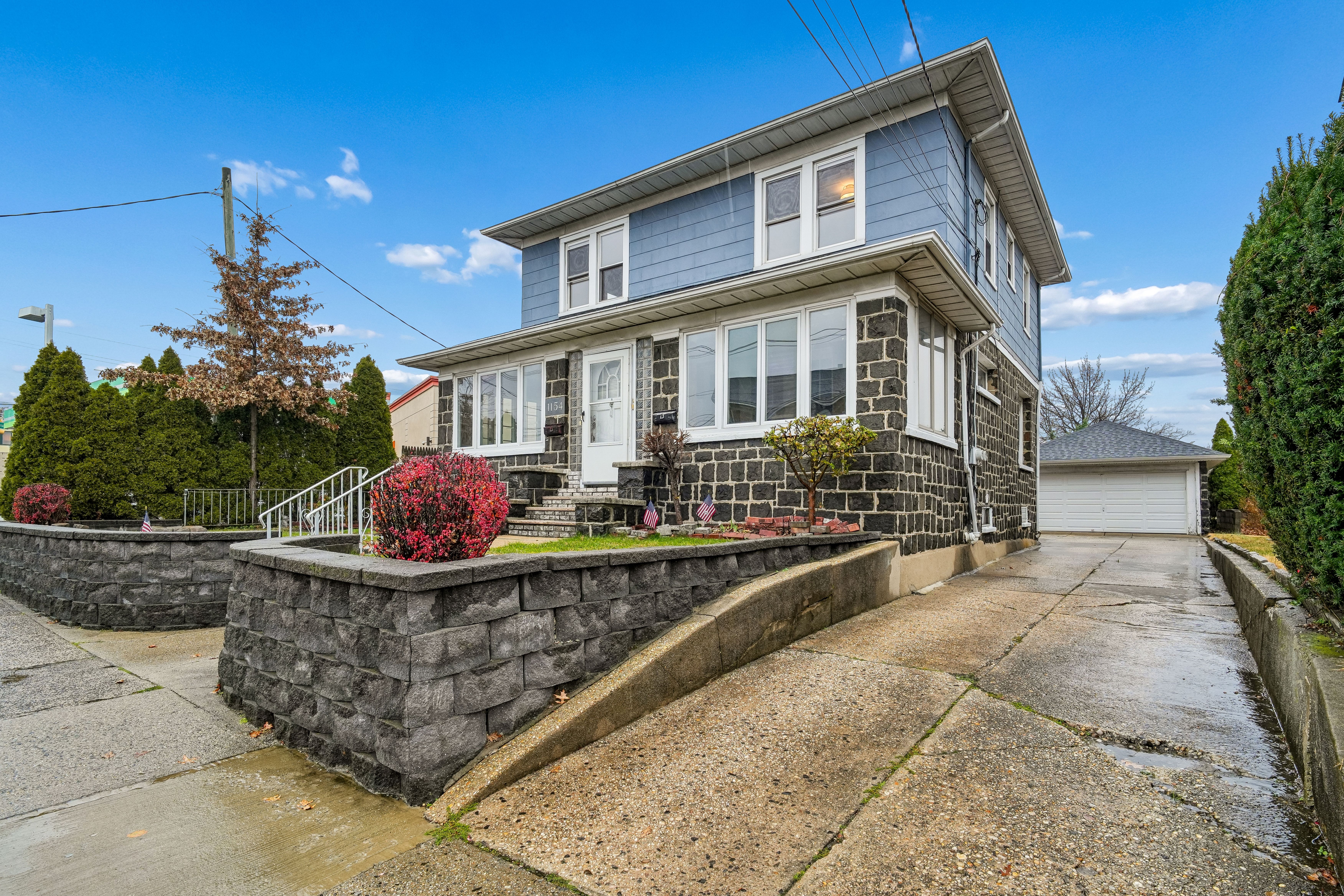 1154 Anderson Avenue Unit 2