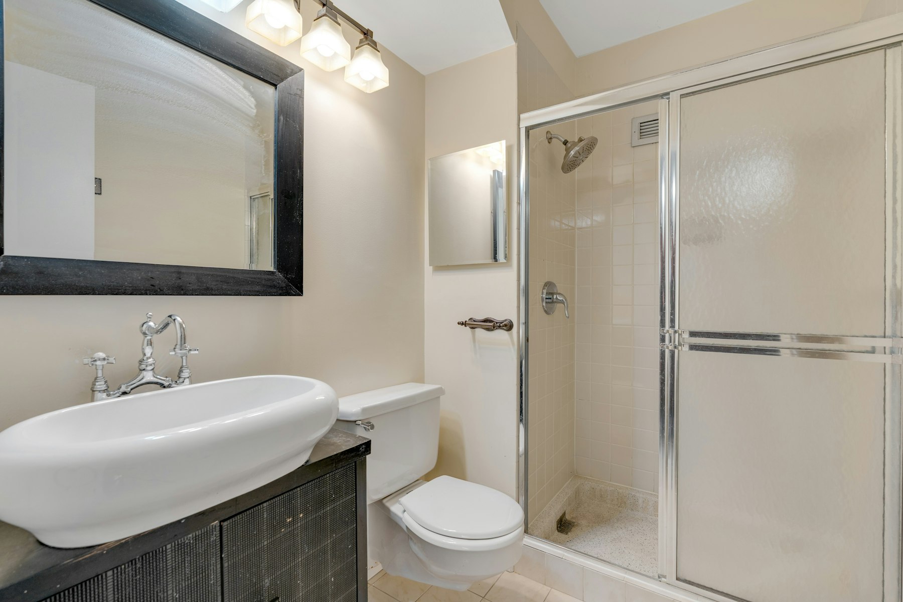 7002 JFK Boulevard East Unit 19A