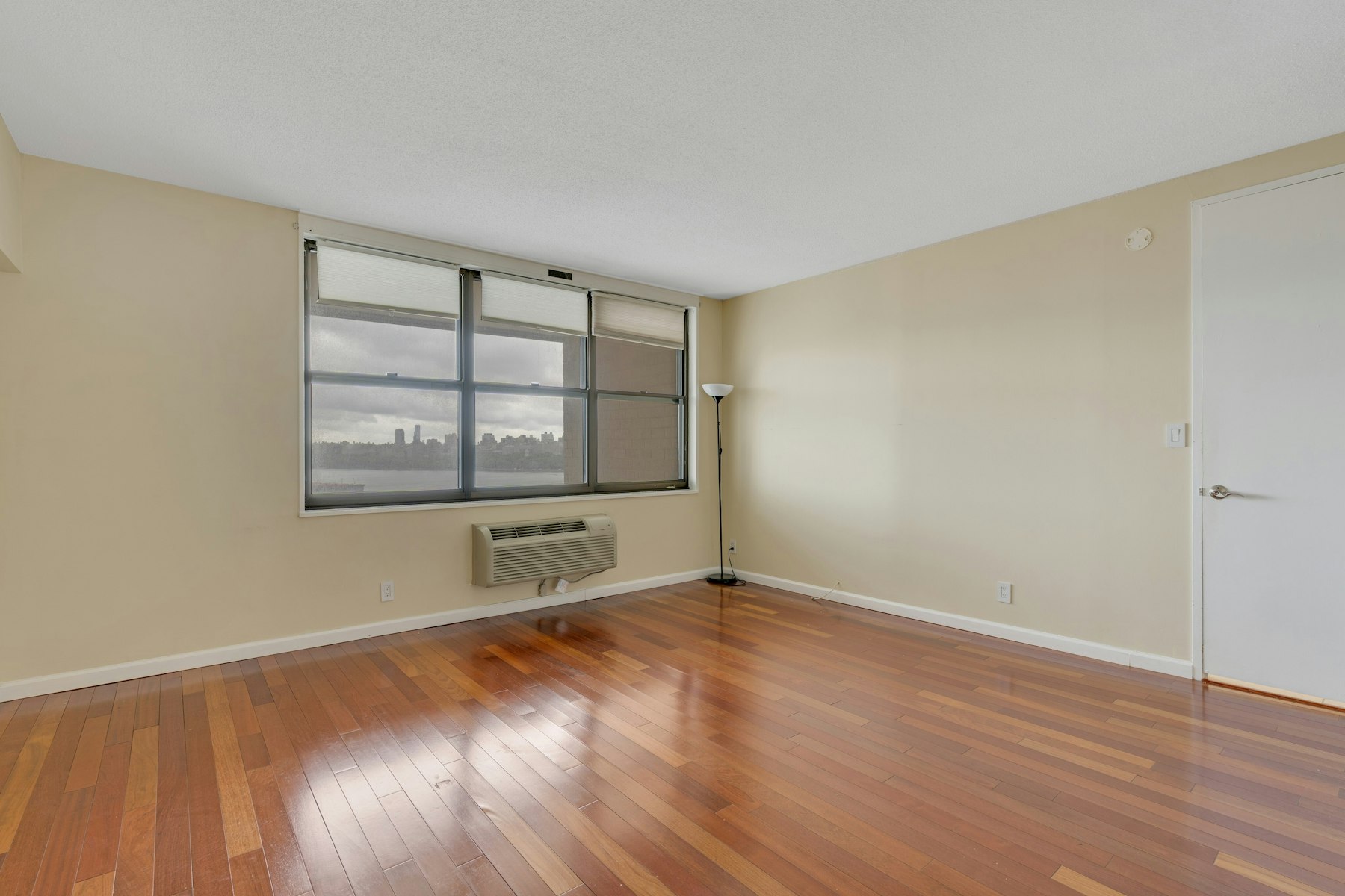 7002 JFK Boulevard East Unit 19A