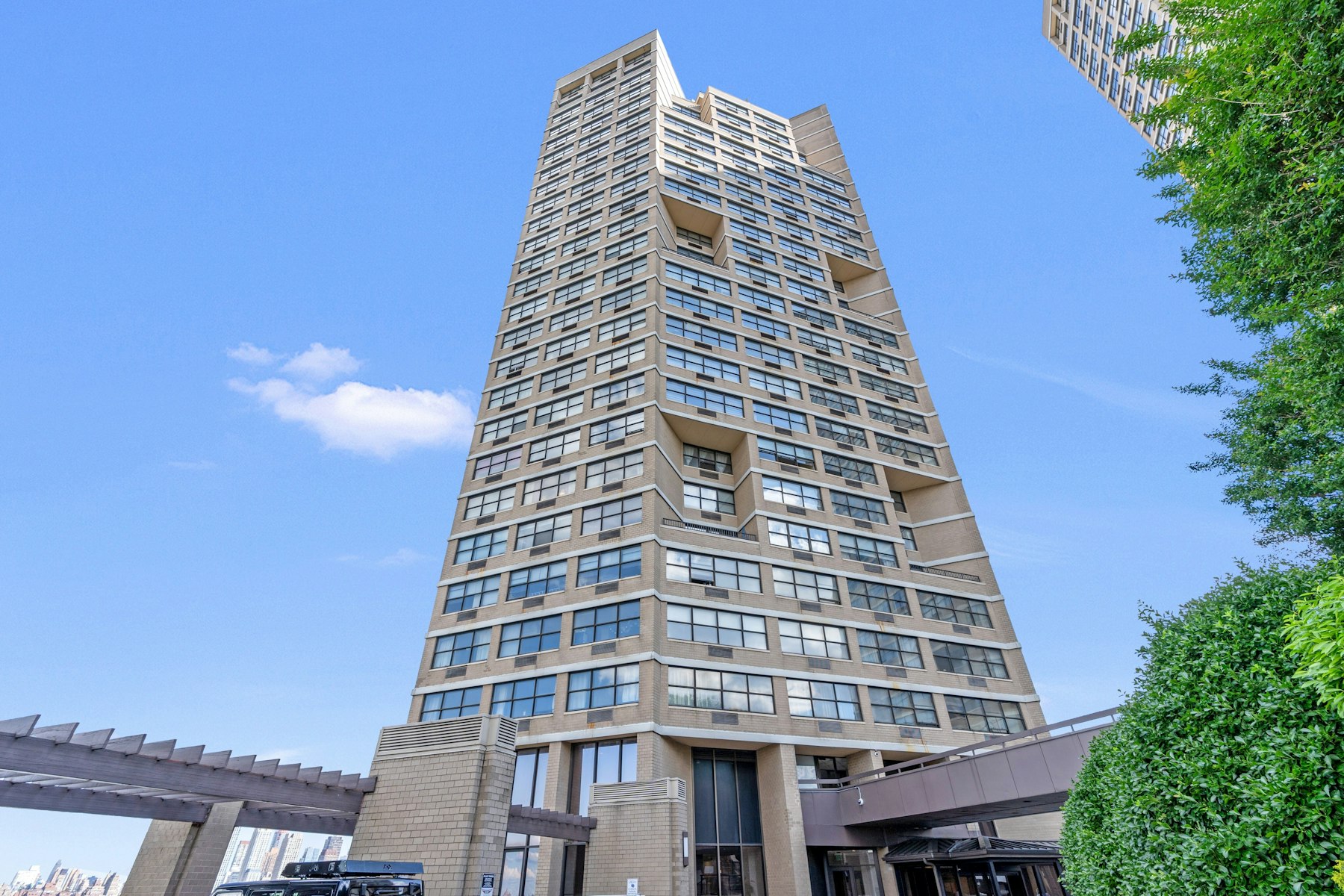 7002 JFK Boulevard East Unit 19A
