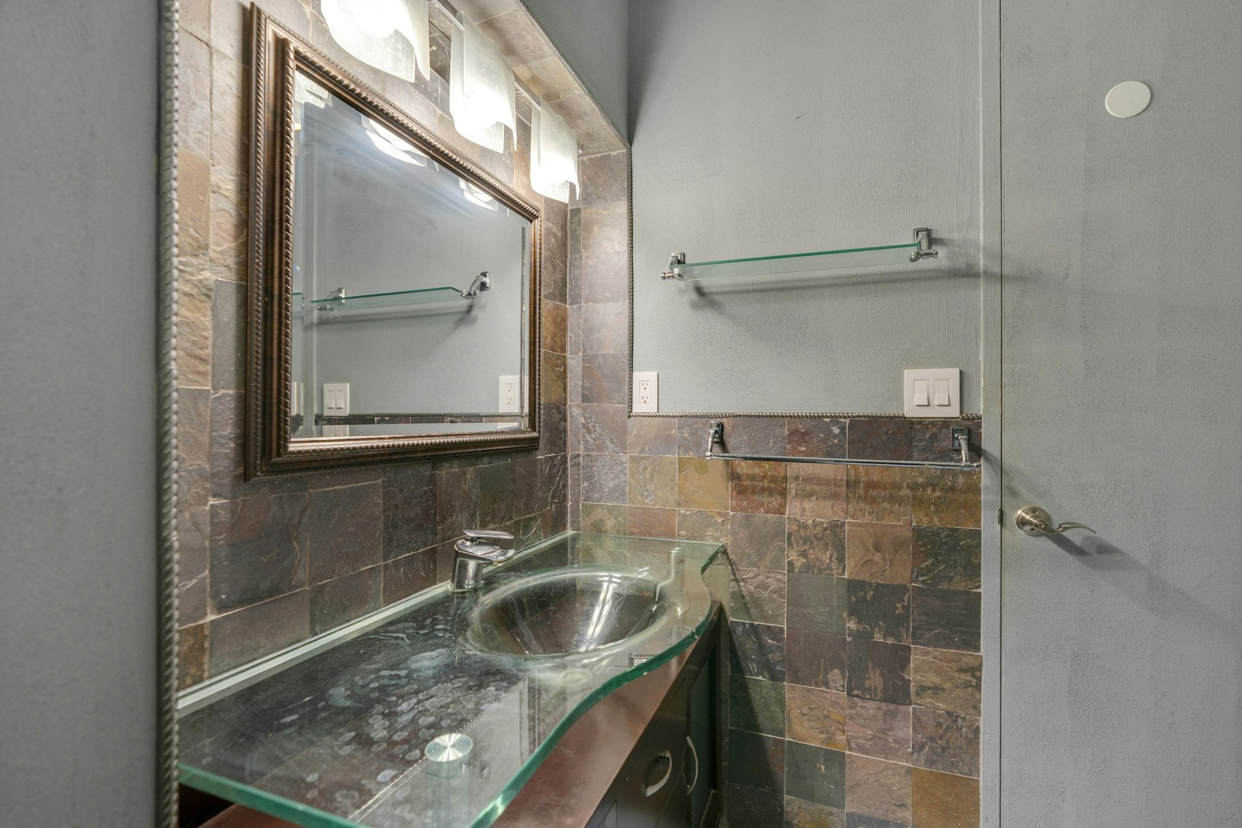7002 JFK Boulevard East Unit 19A