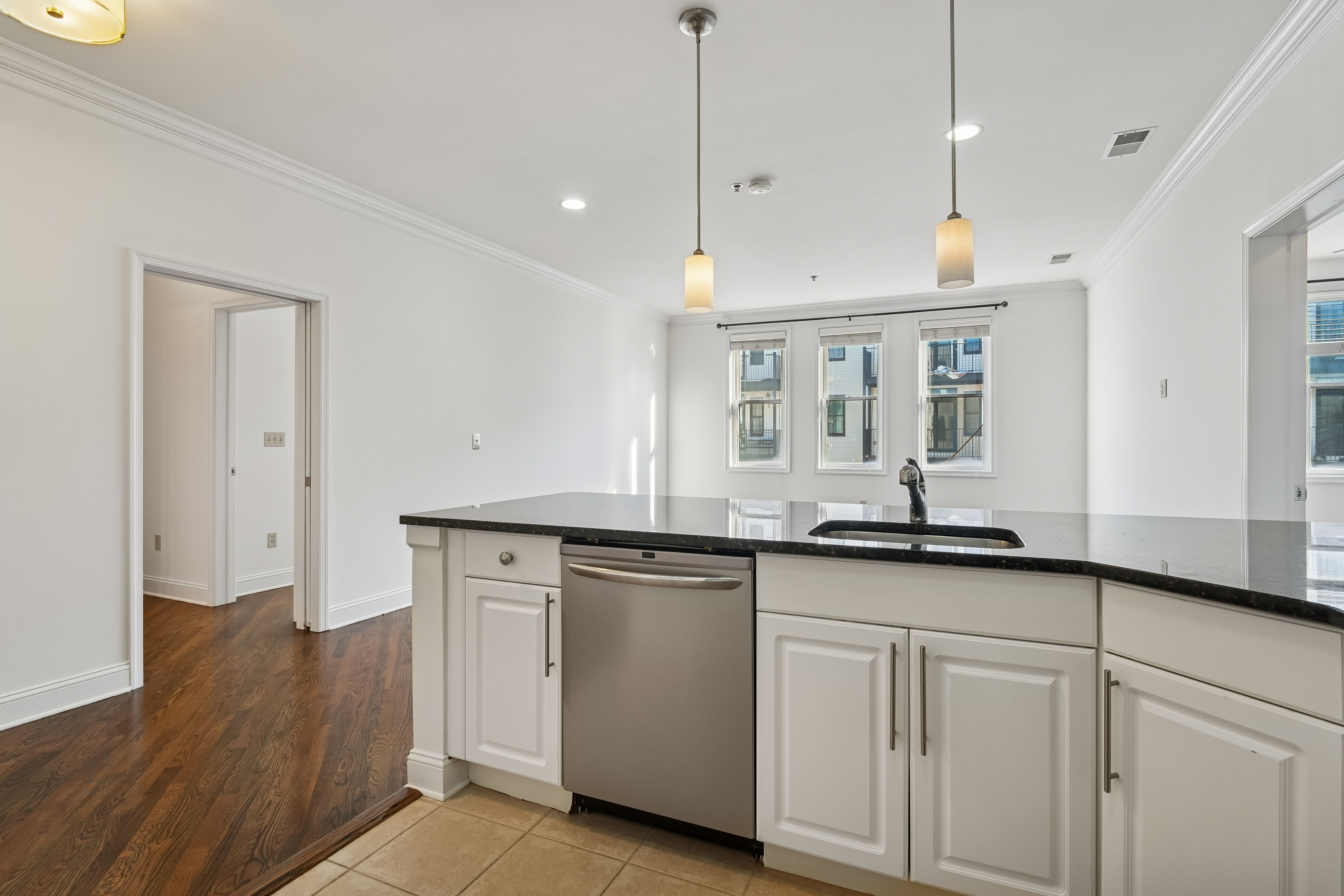 915 Madison Street 5b