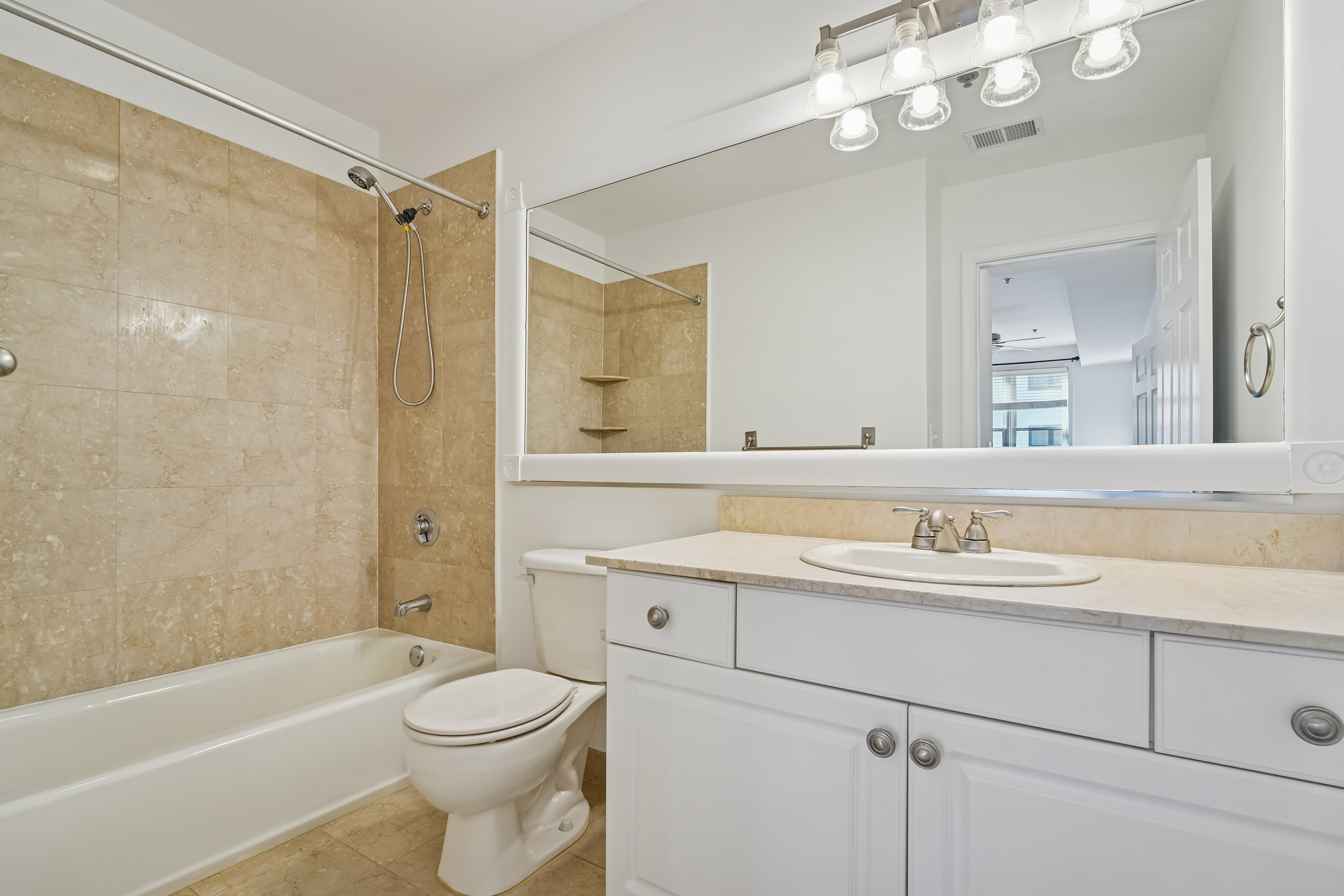 915 Madison Street 5b