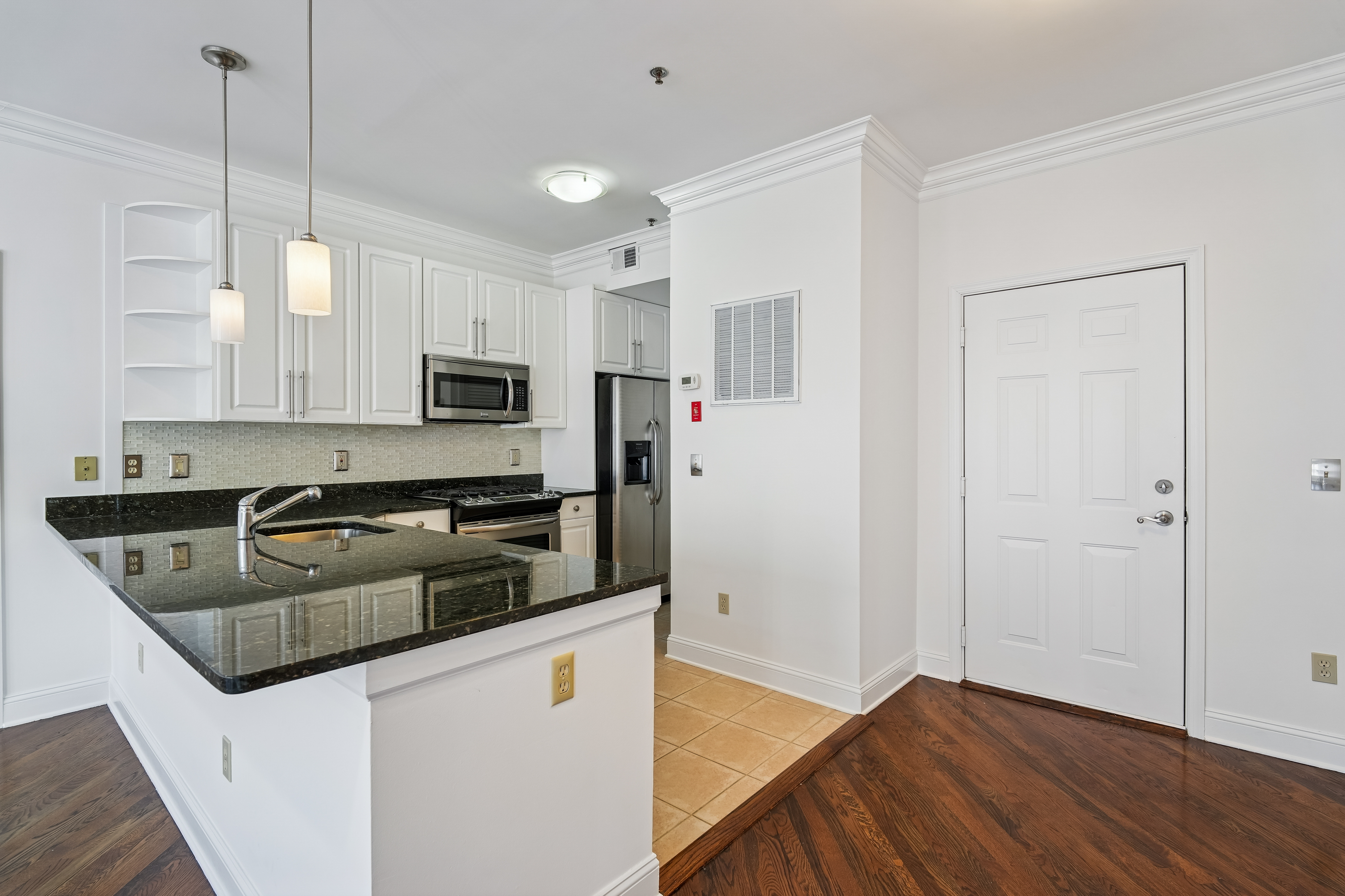 915 Madison Street 5b