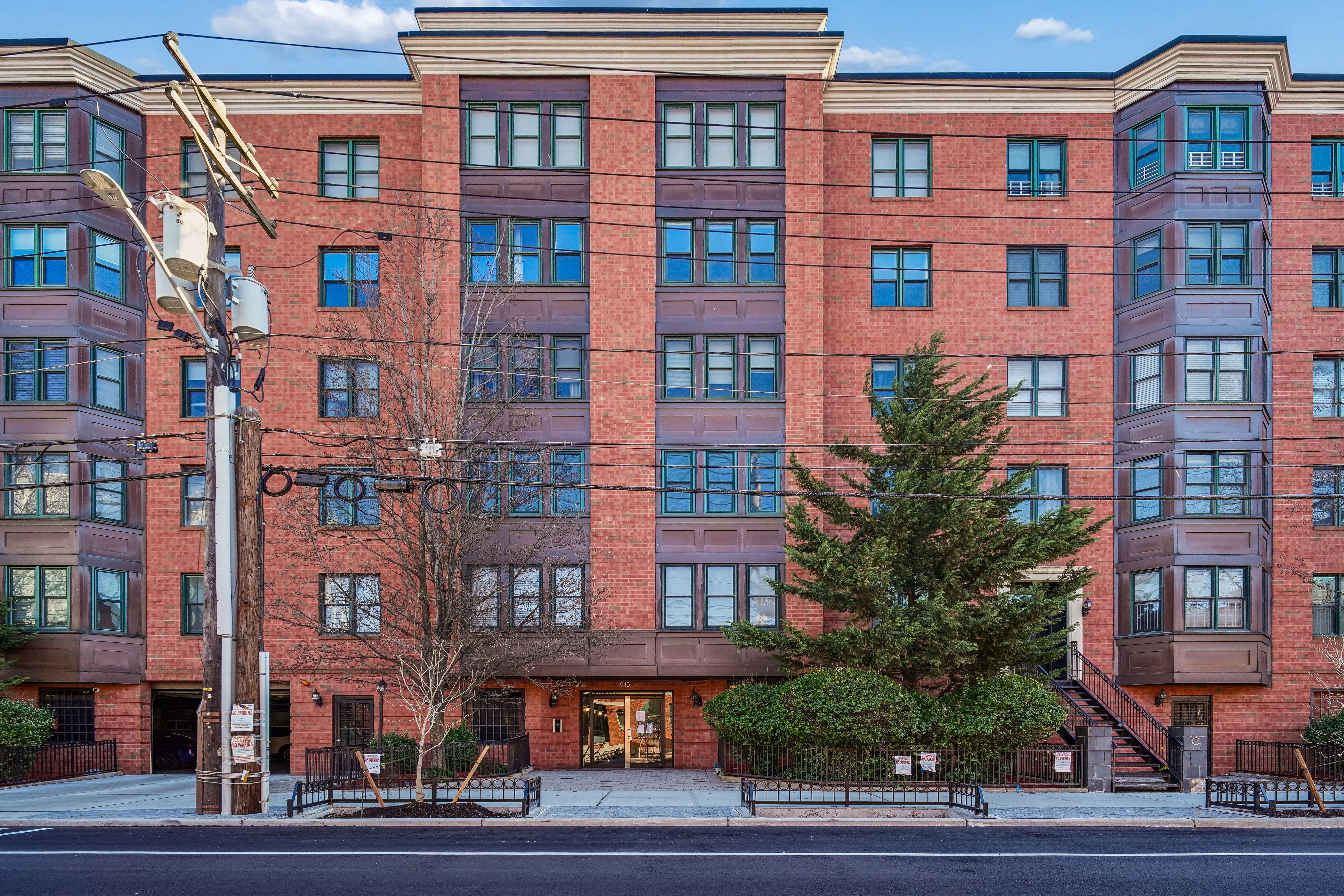 915 Madison Street 5b