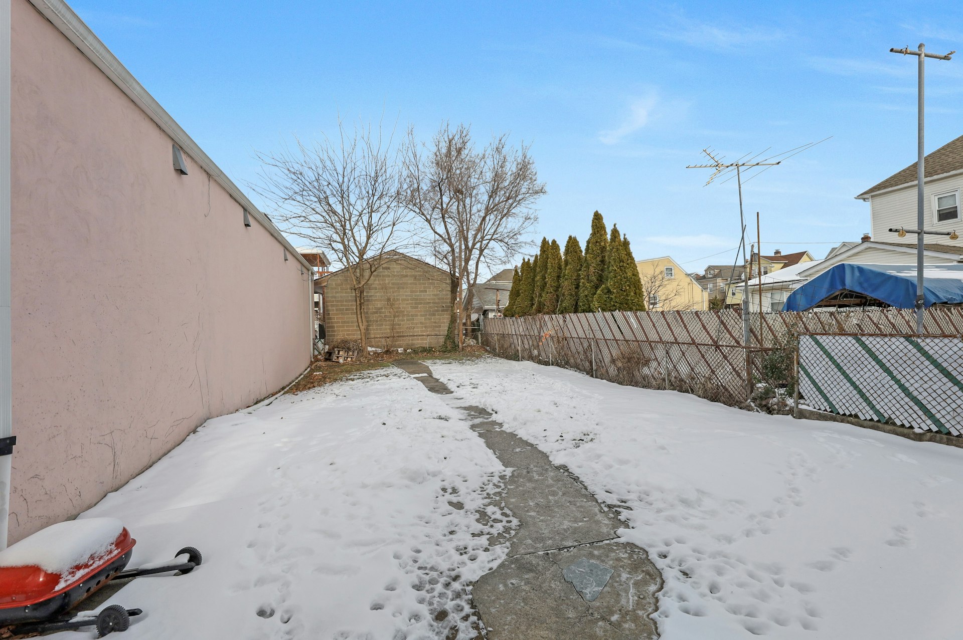 298 Belleville Avenue 