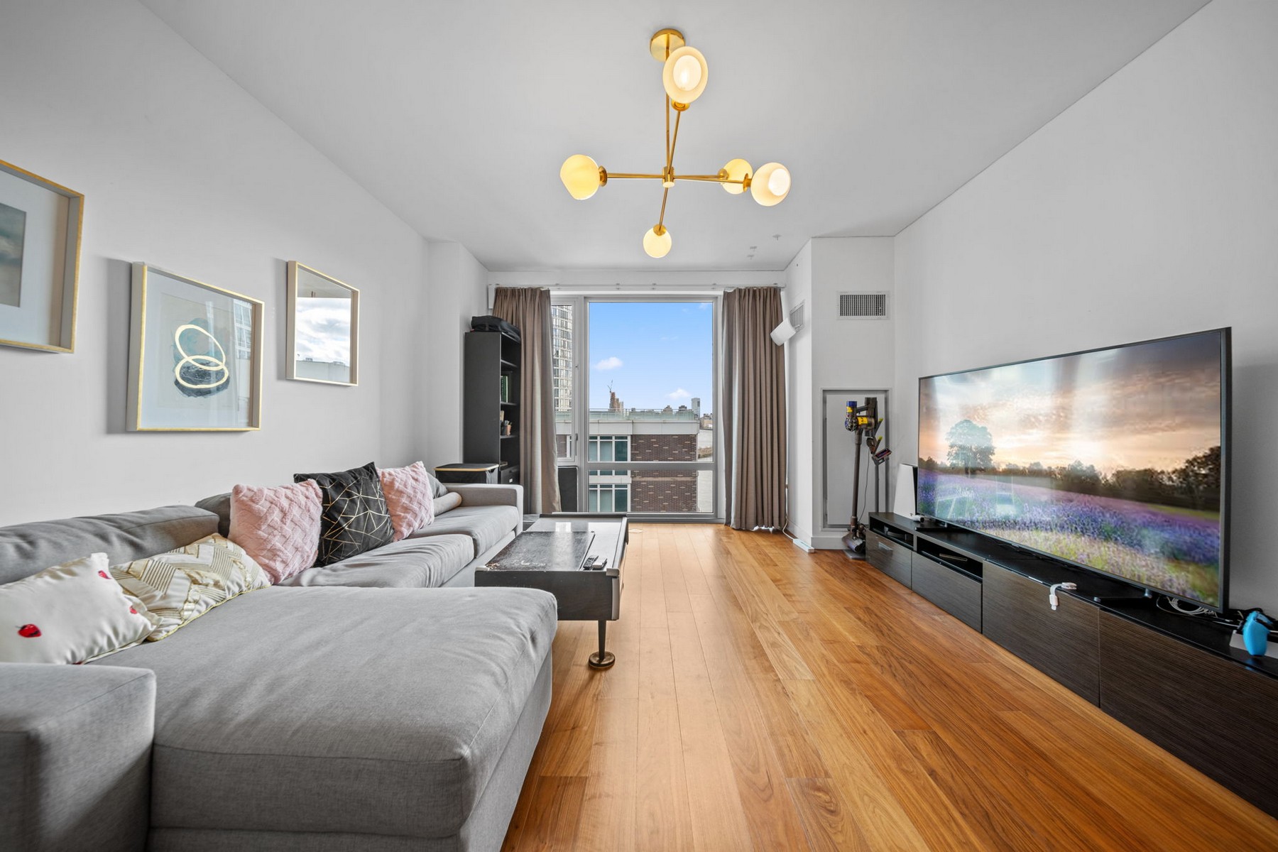 2 Shore Lane Unit# 708