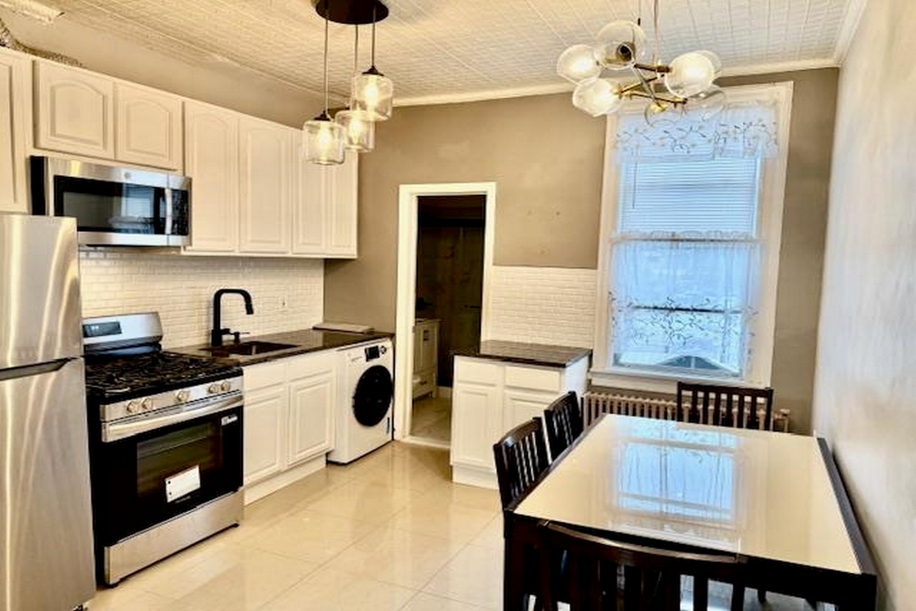 6607 Lincoln Pl Unit# 2R