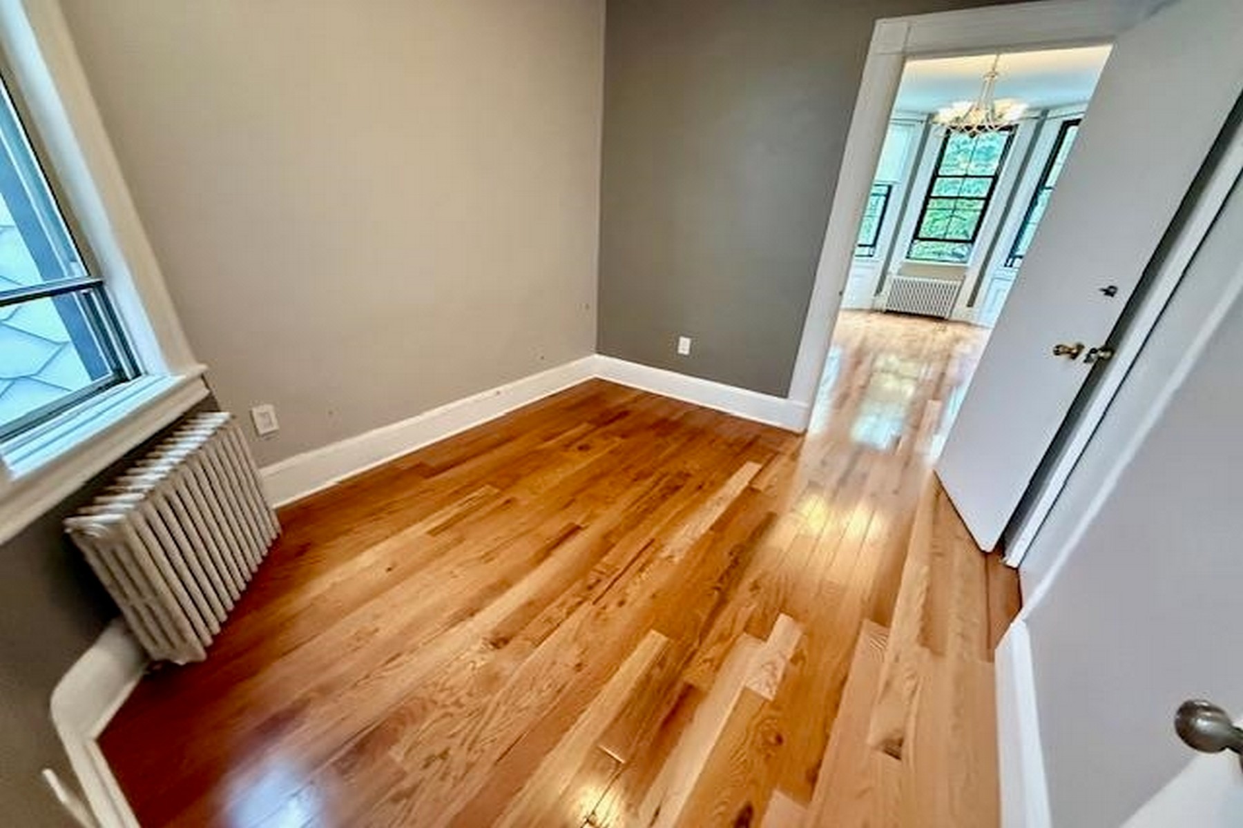 6607 Lincoln Pl Unit# 2R