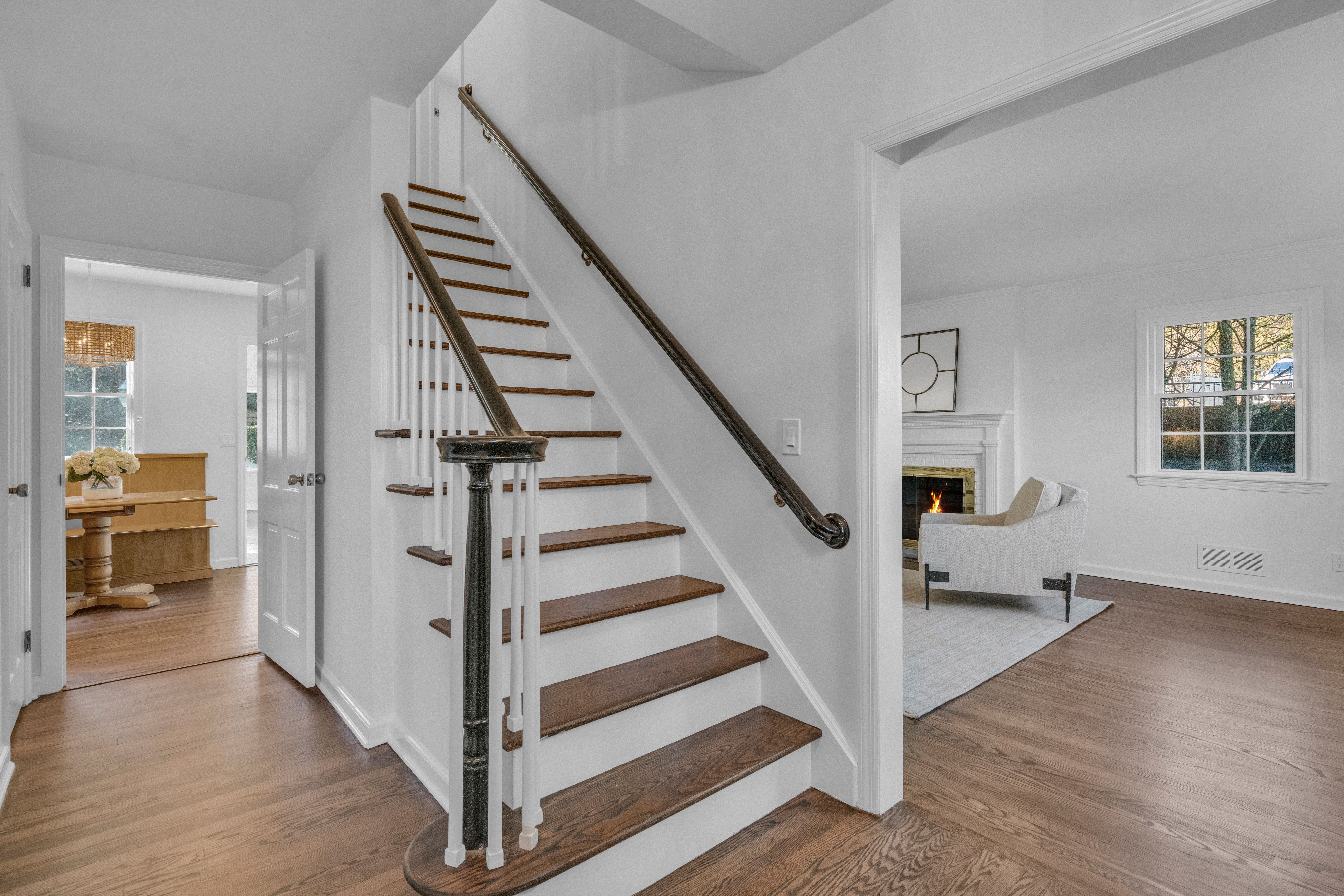 122 Crest Road 