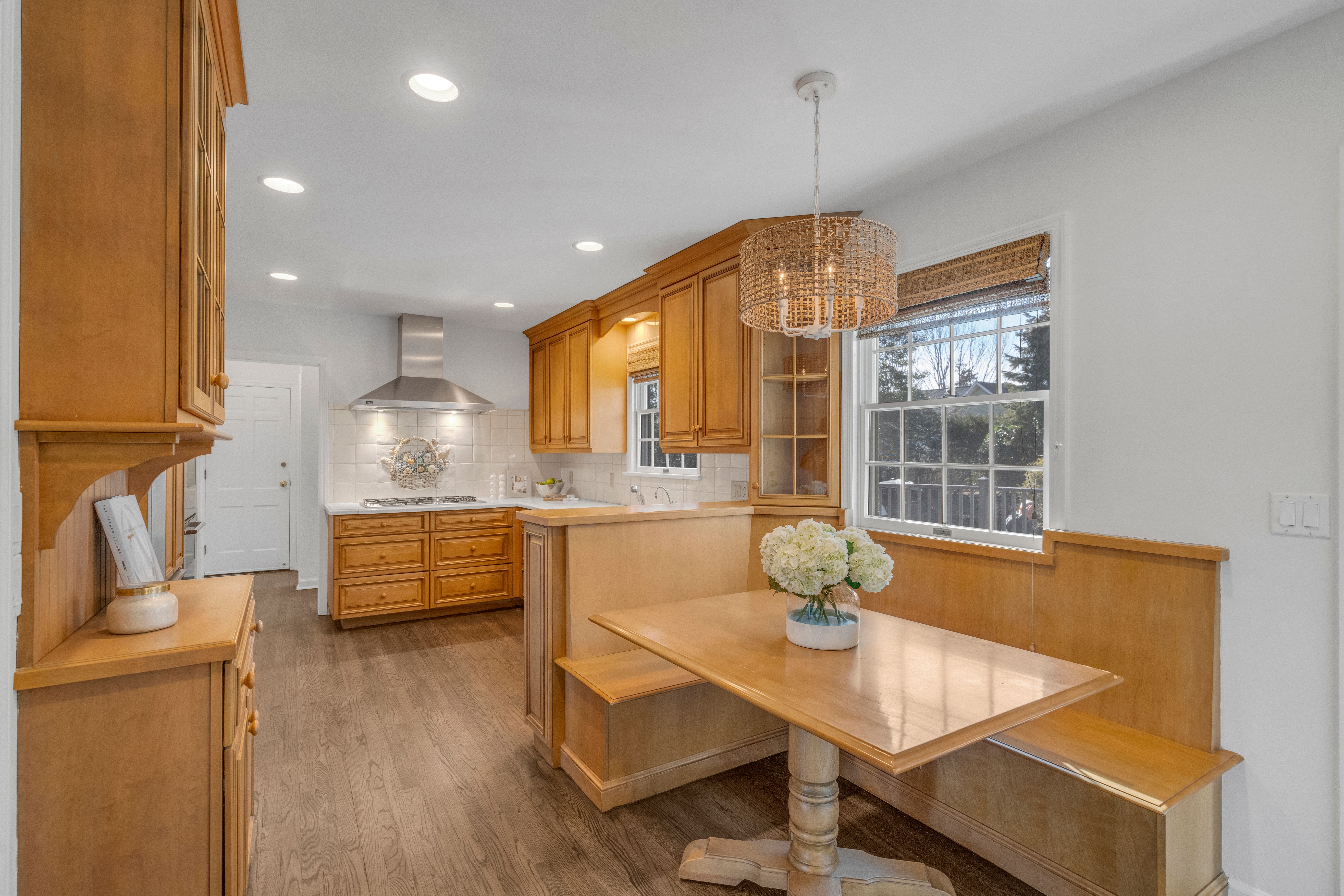 122 Crest Road 