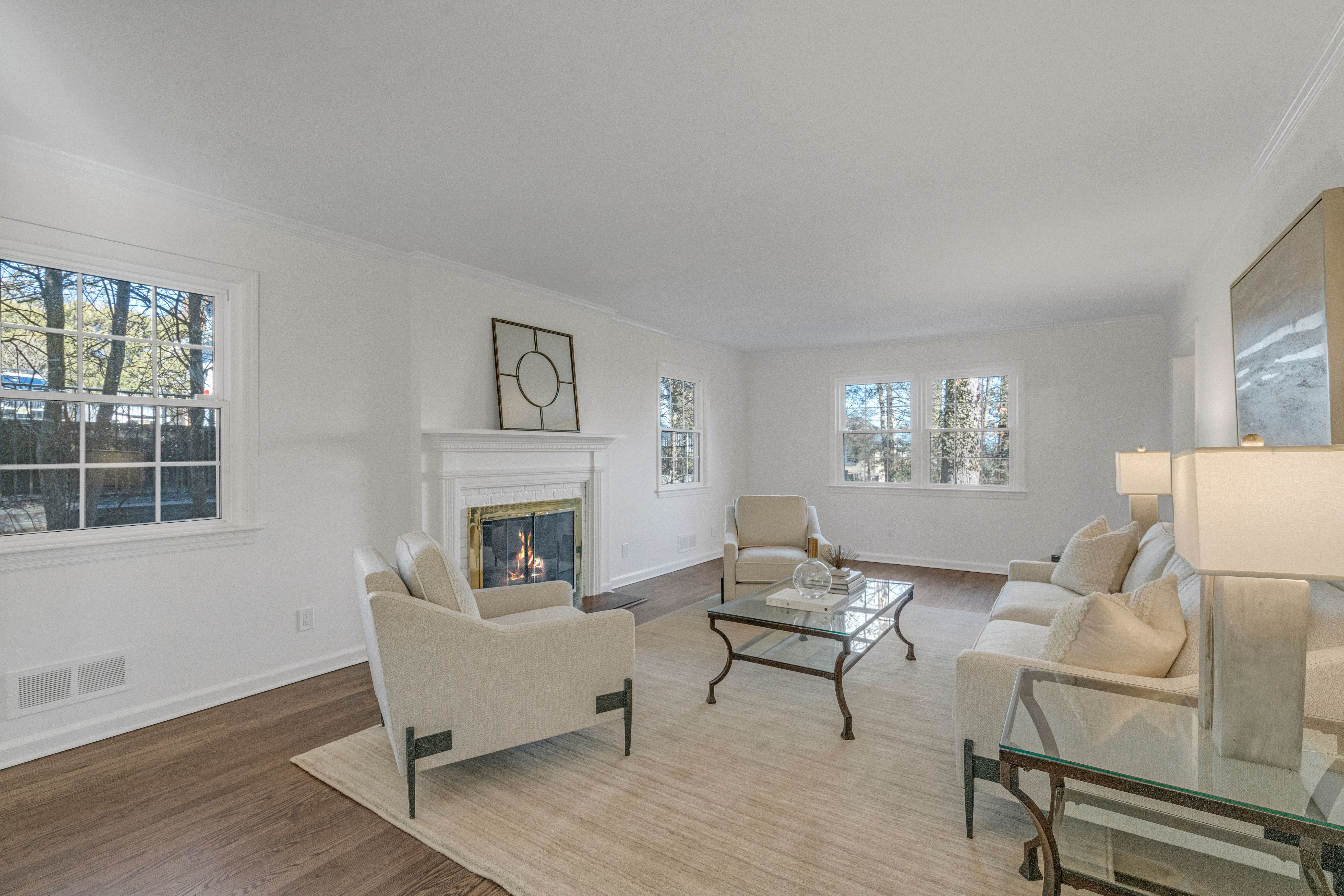 122 Crest Road 