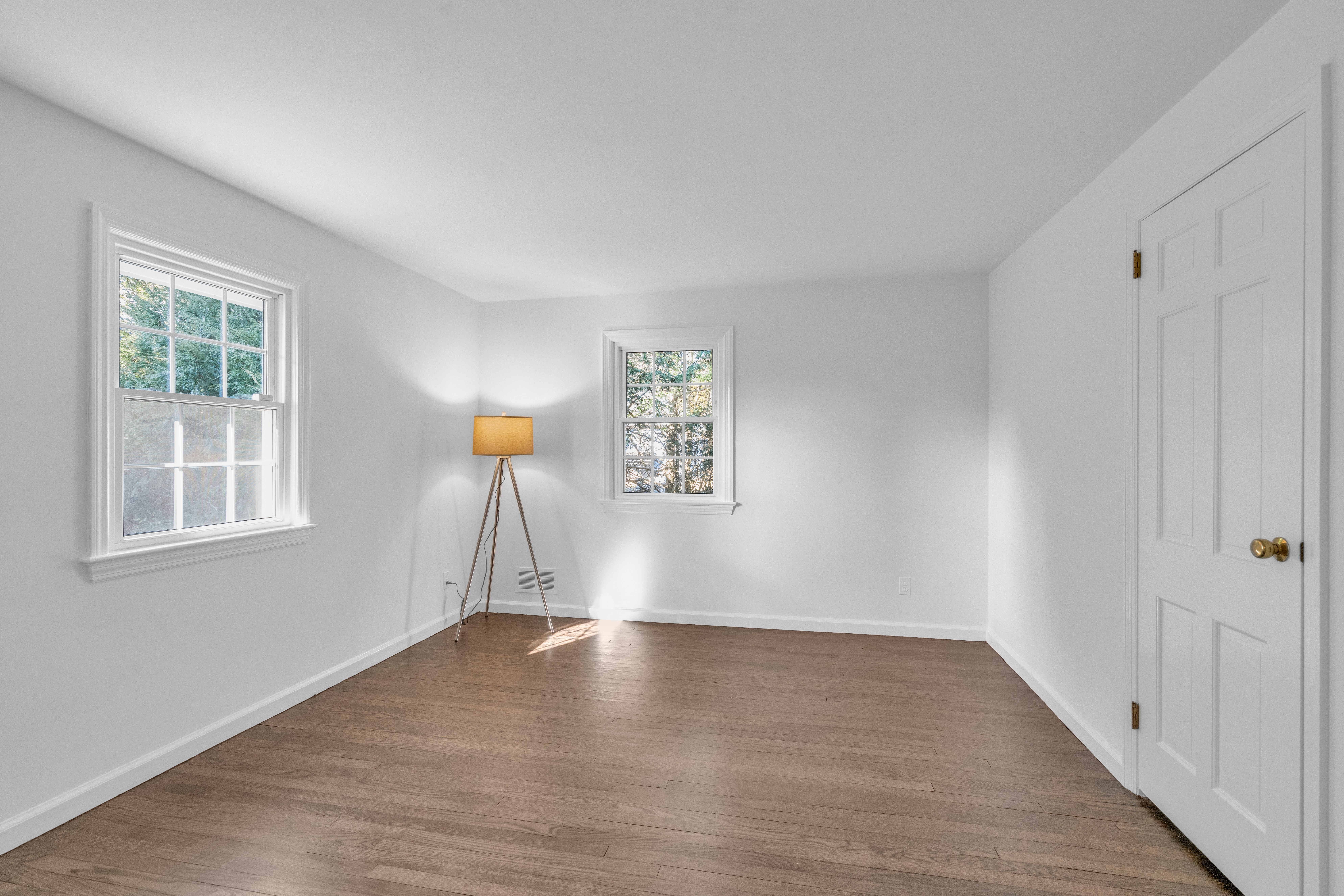 122 Crest Road 