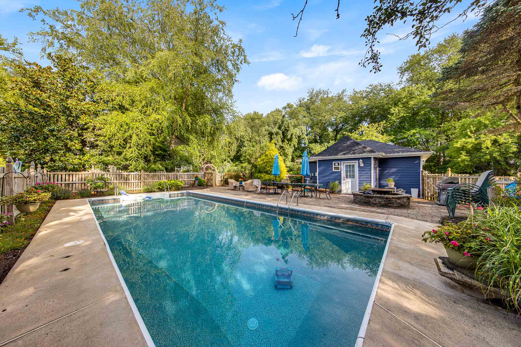 55 Red Valley