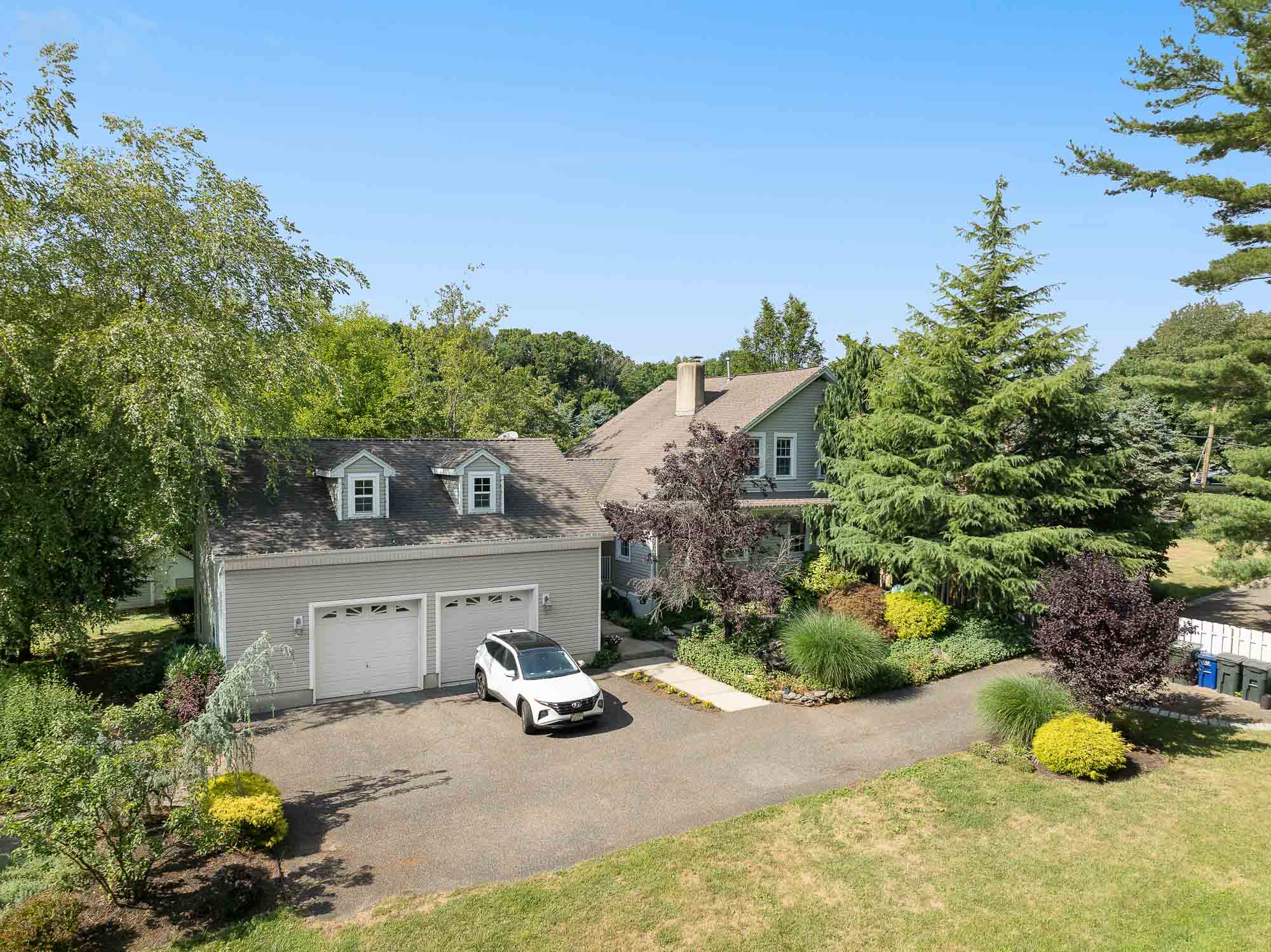 55 Red Valley