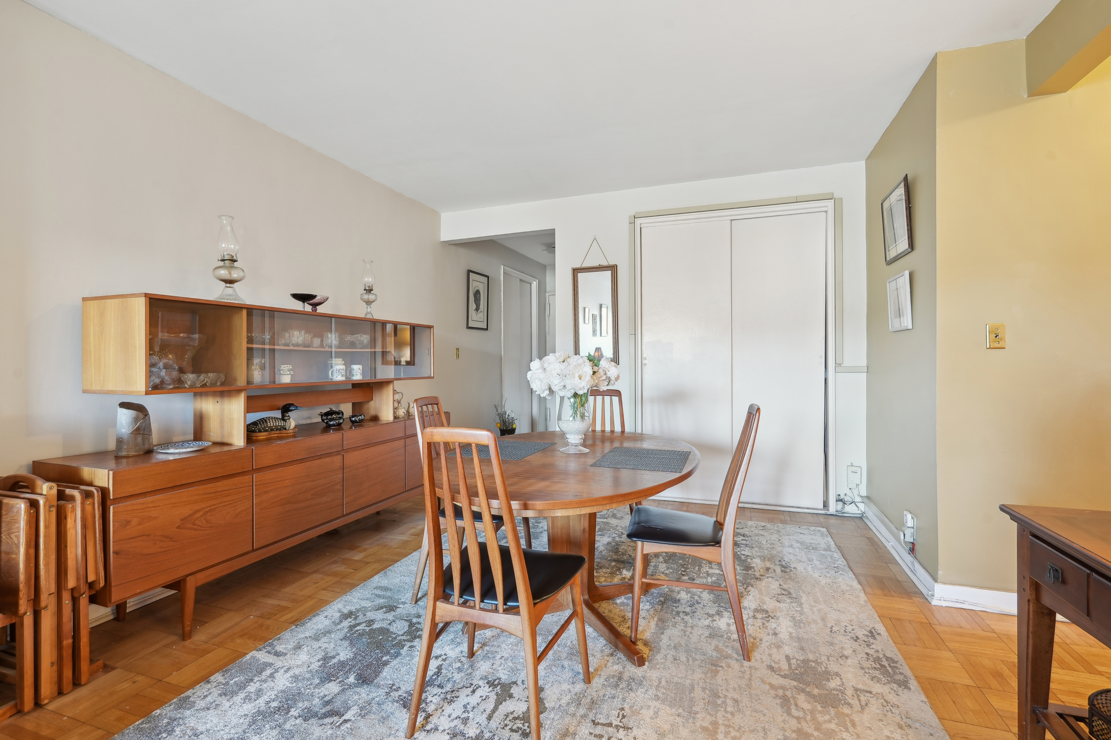 5 Roosevelt Place, #6G 