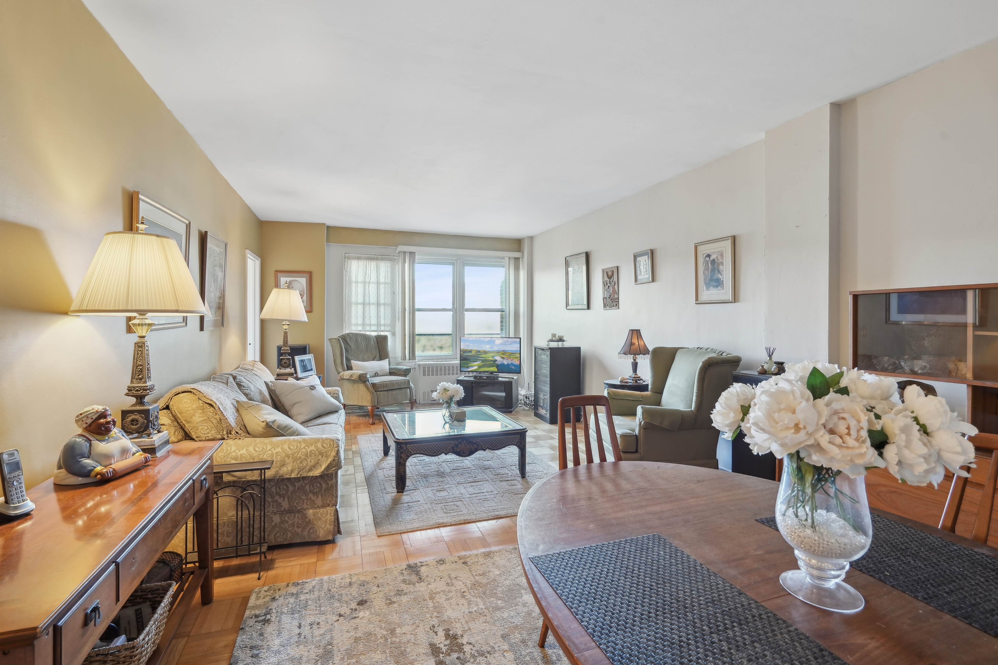 5 Roosevelt Place, #6G 