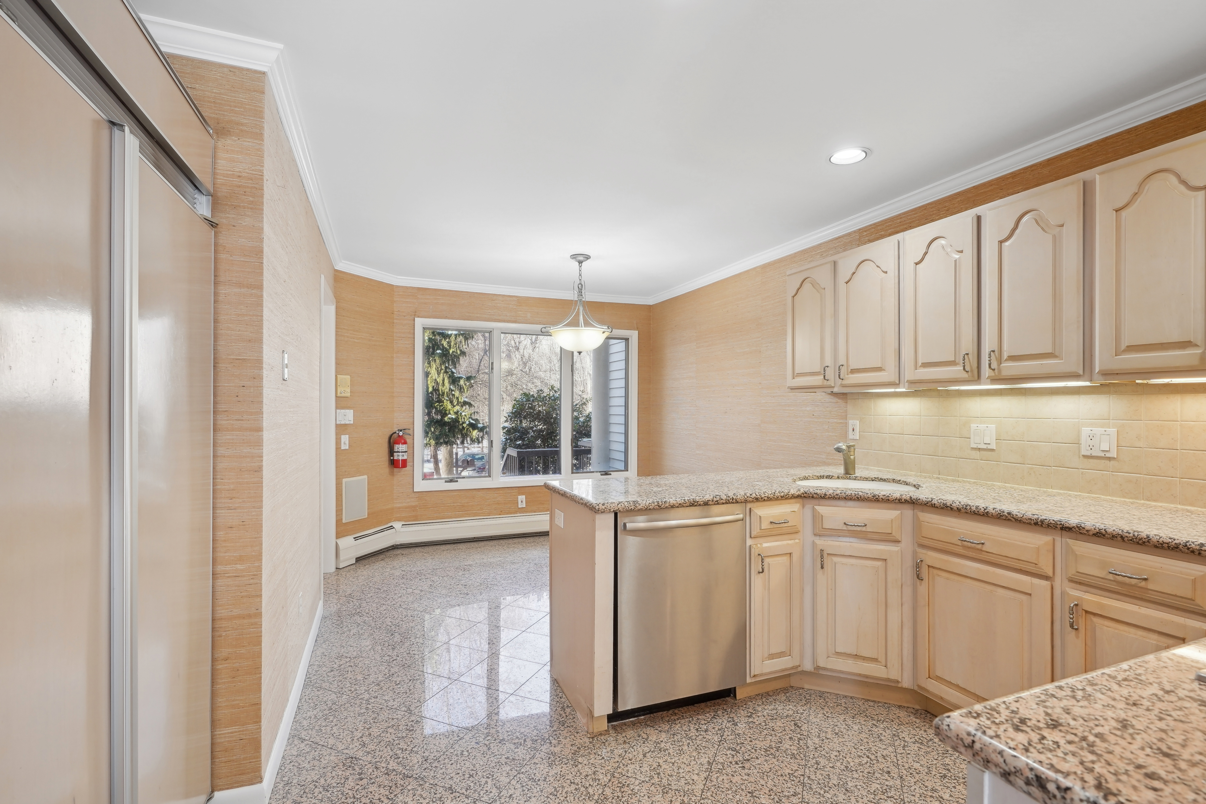 836 Hemlock Court 