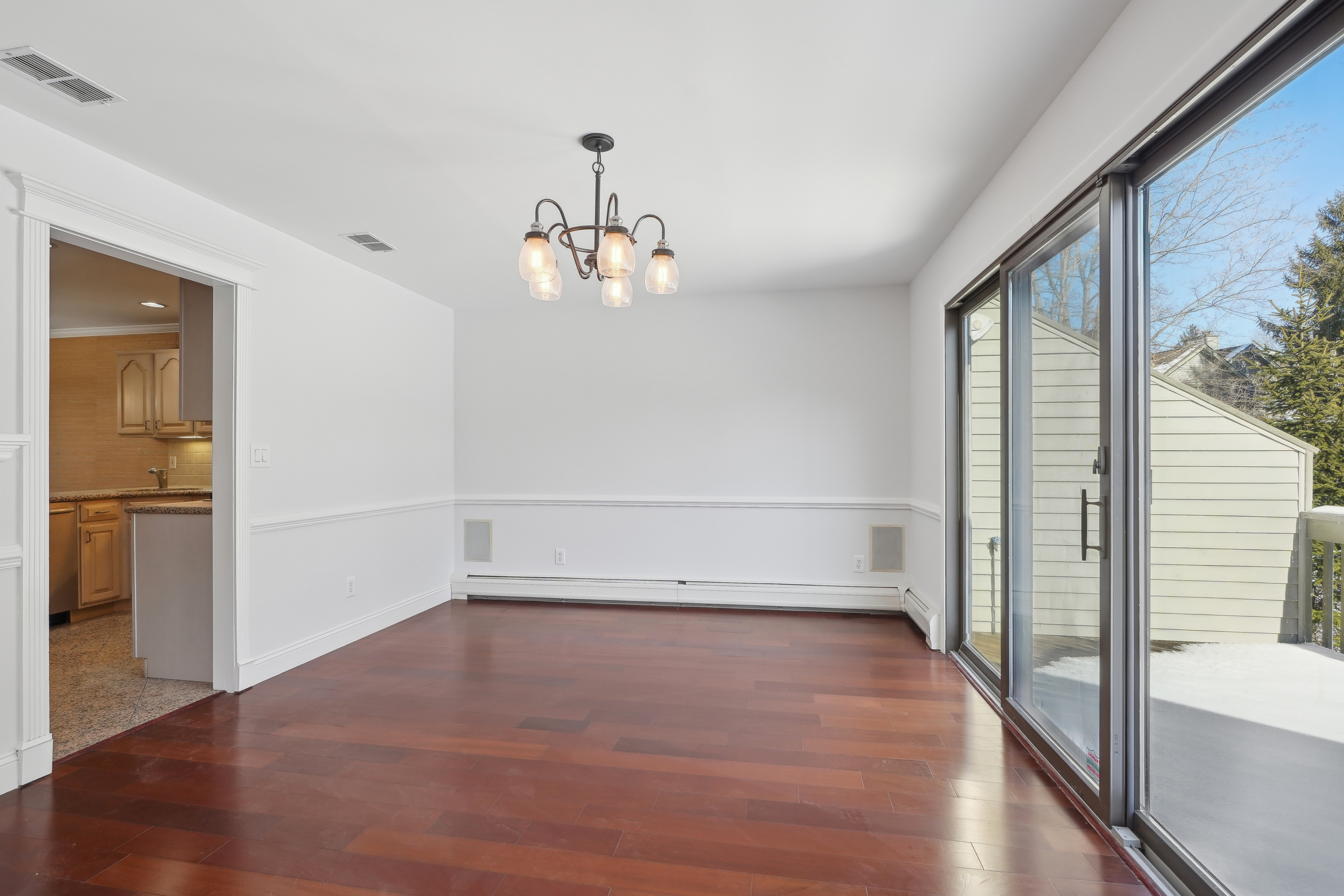 836 Hemlock Court 