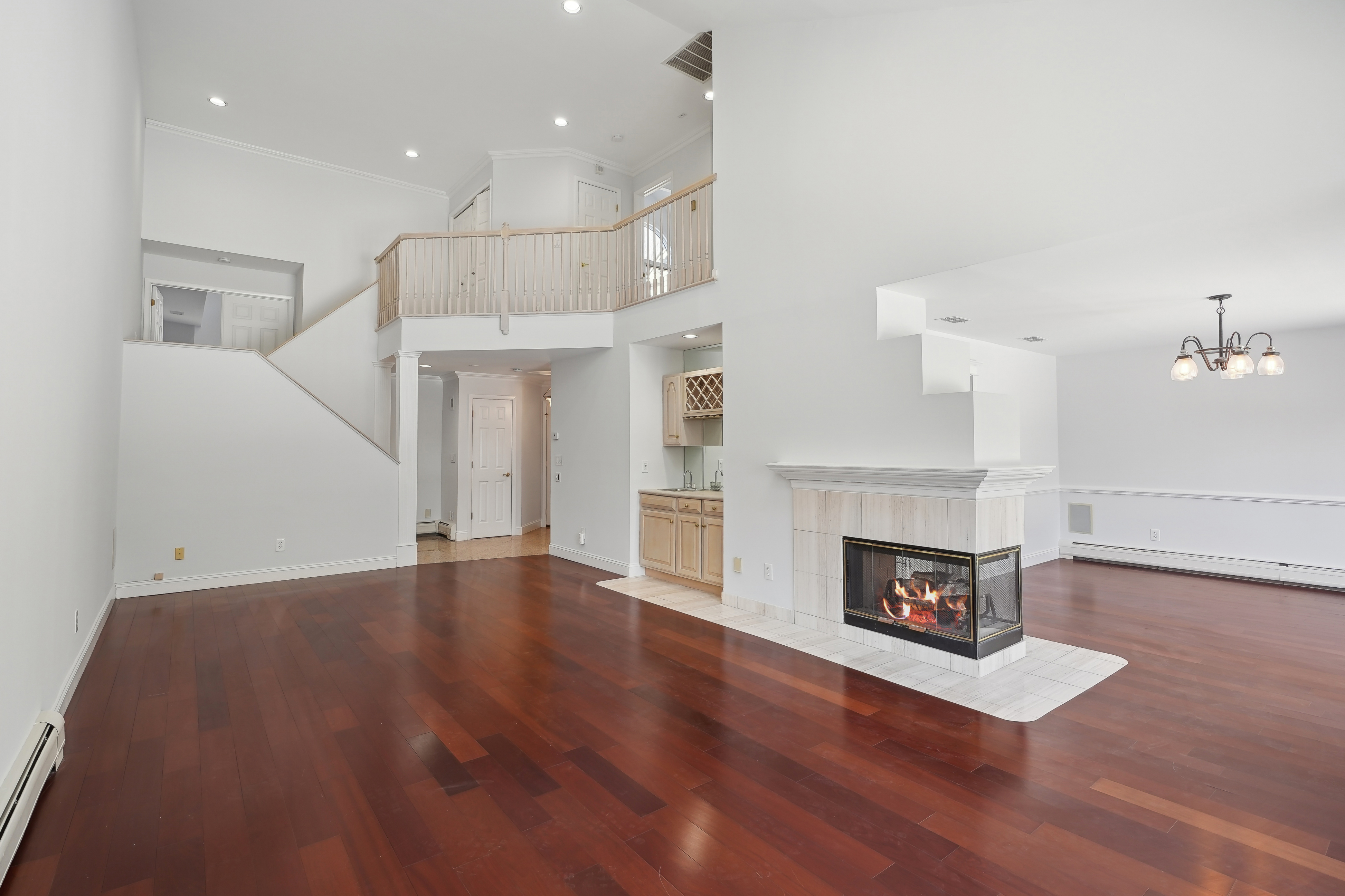 836 Hemlock Court 