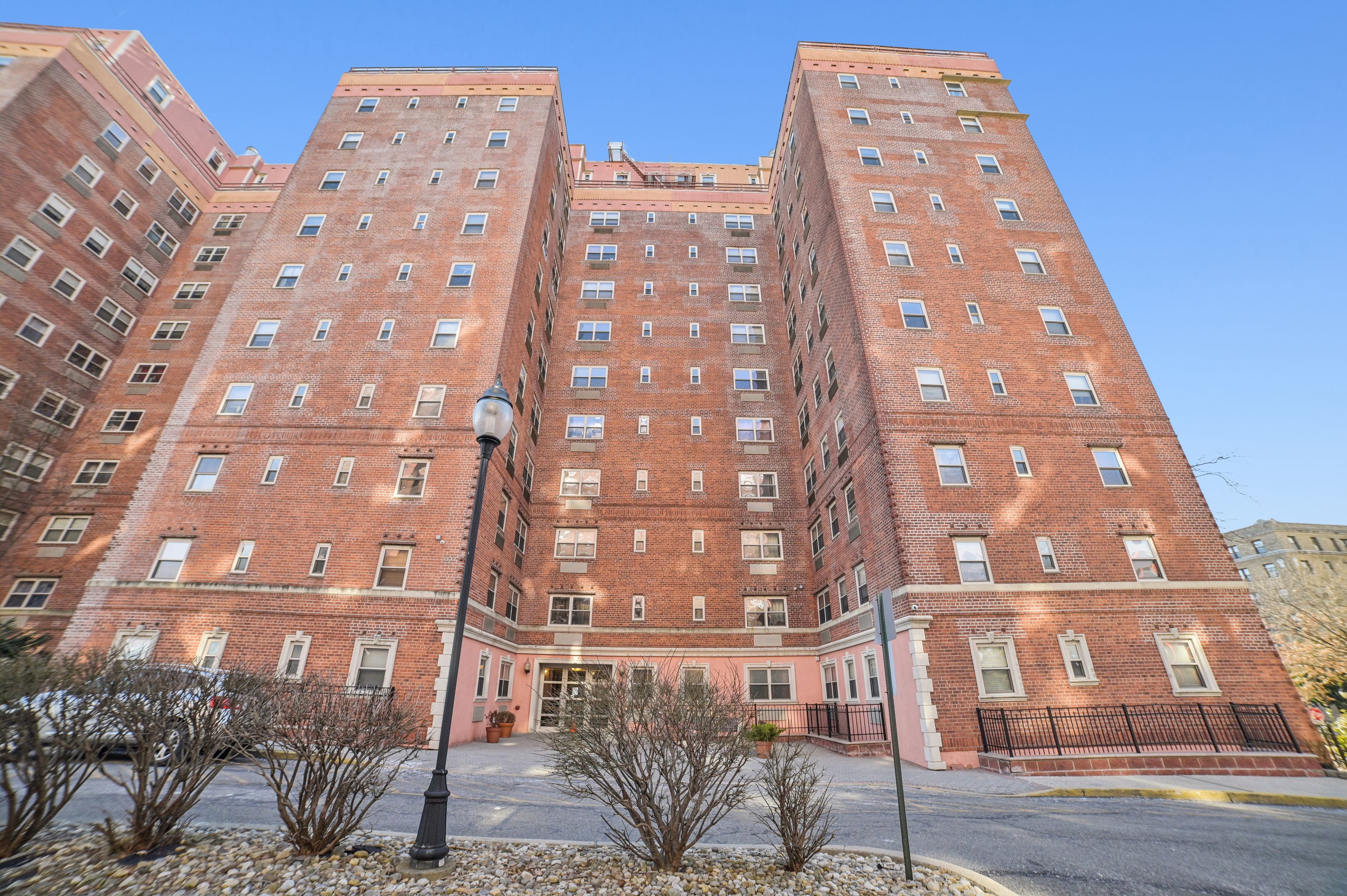 70 South Munn Avenue 311