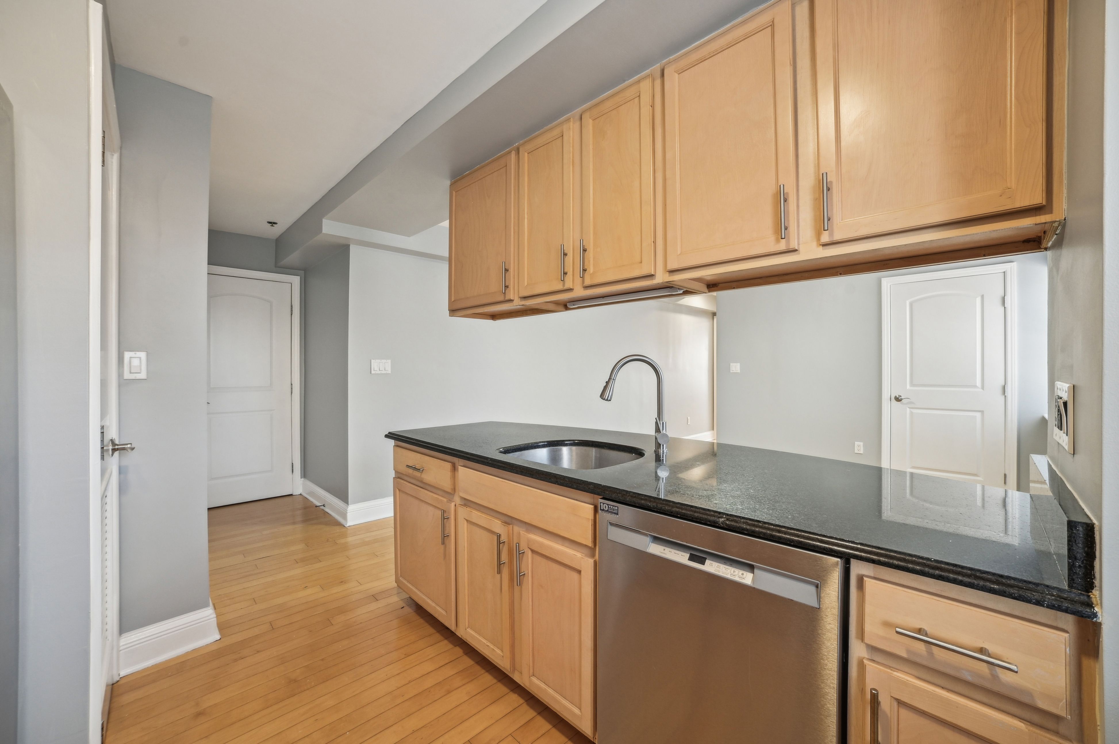 70 South Munn Avenue 311