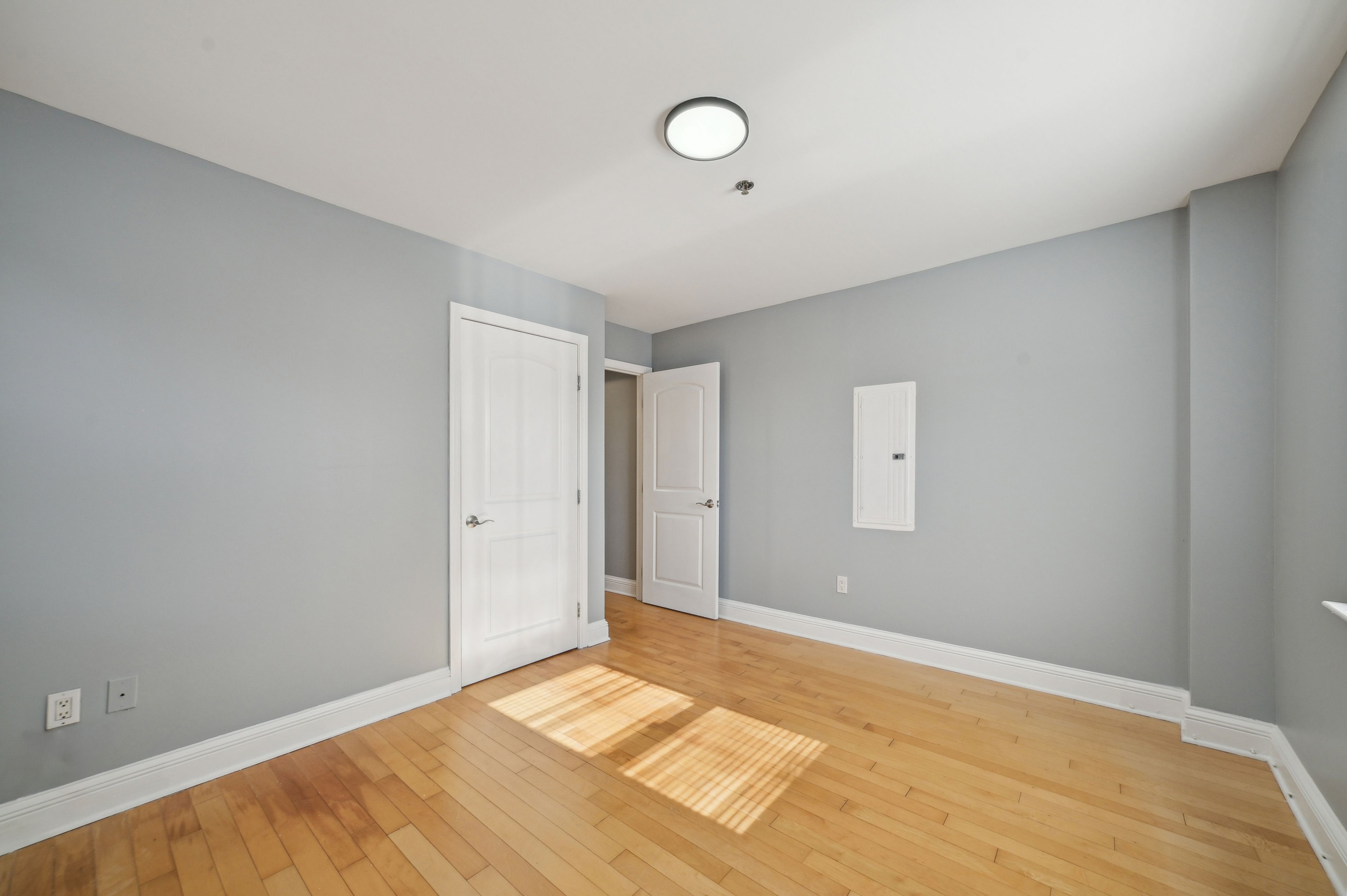 70 South Munn Avenue 311