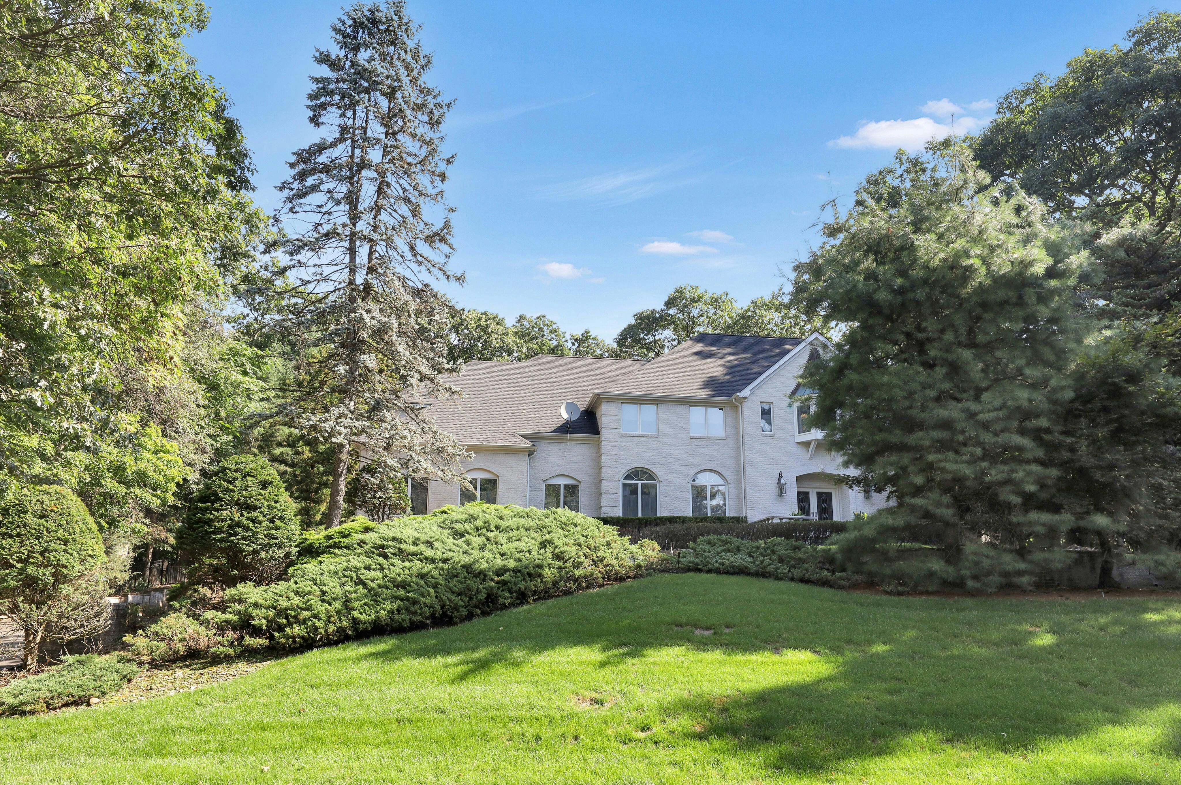 220 Hidden Pond Path 