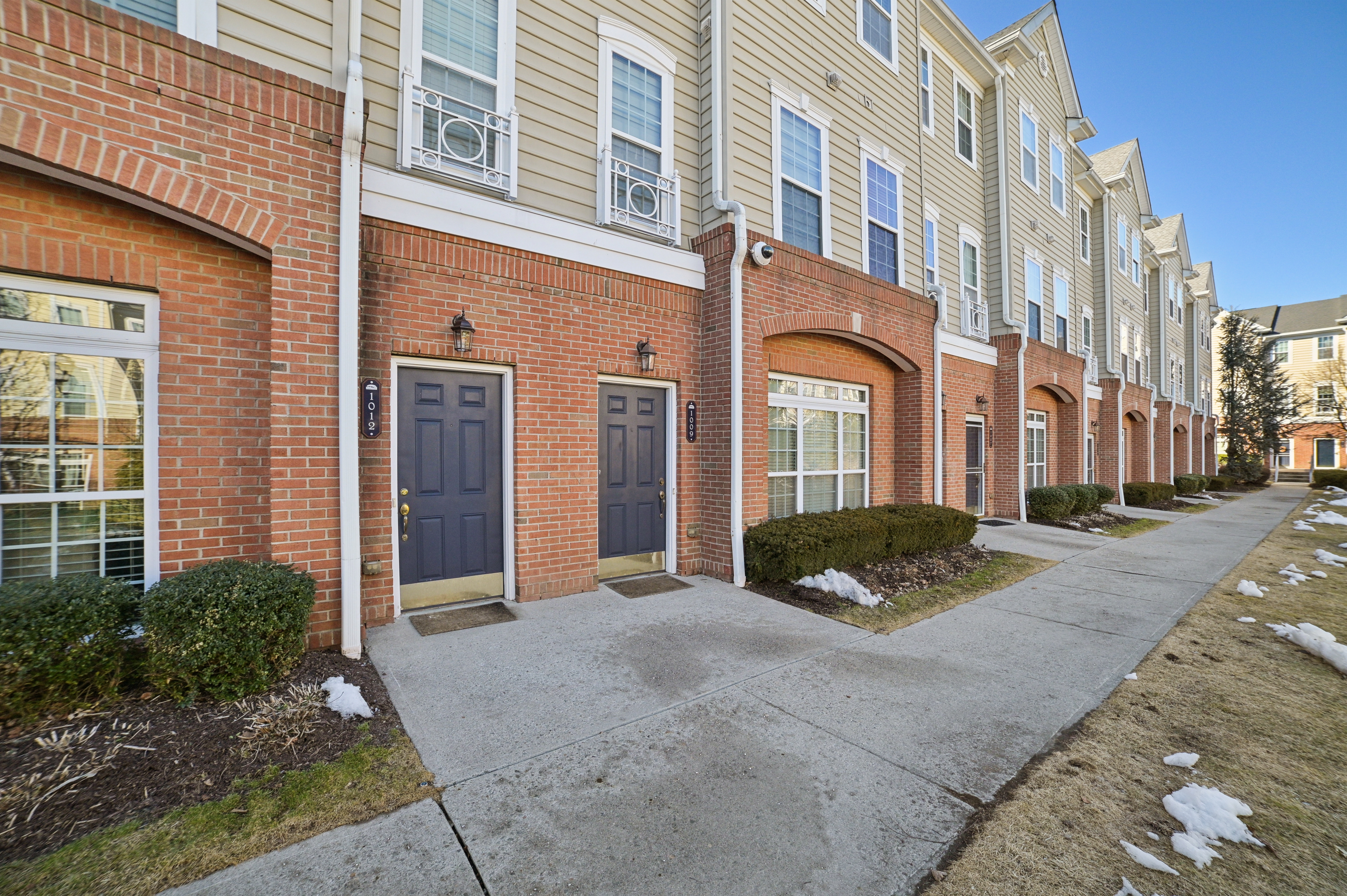 1009 Cunningham Court 
