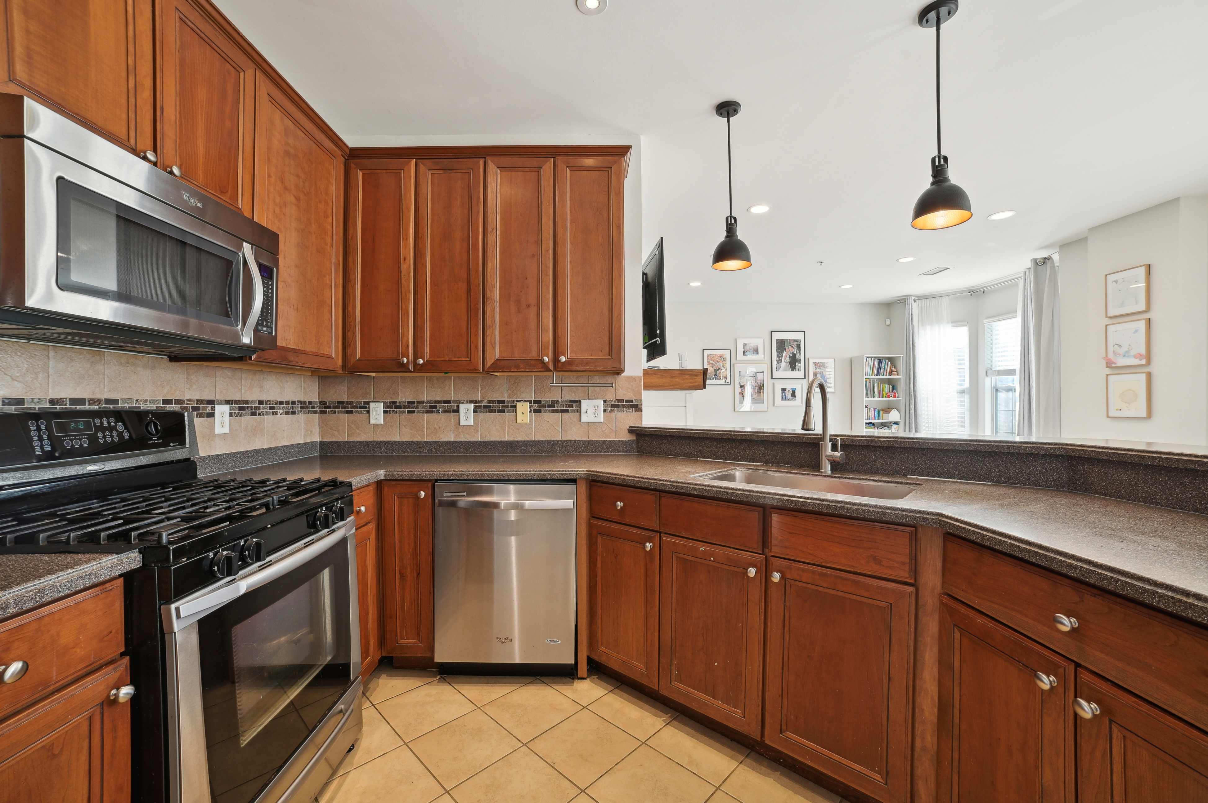 1009 Cunningham Court 