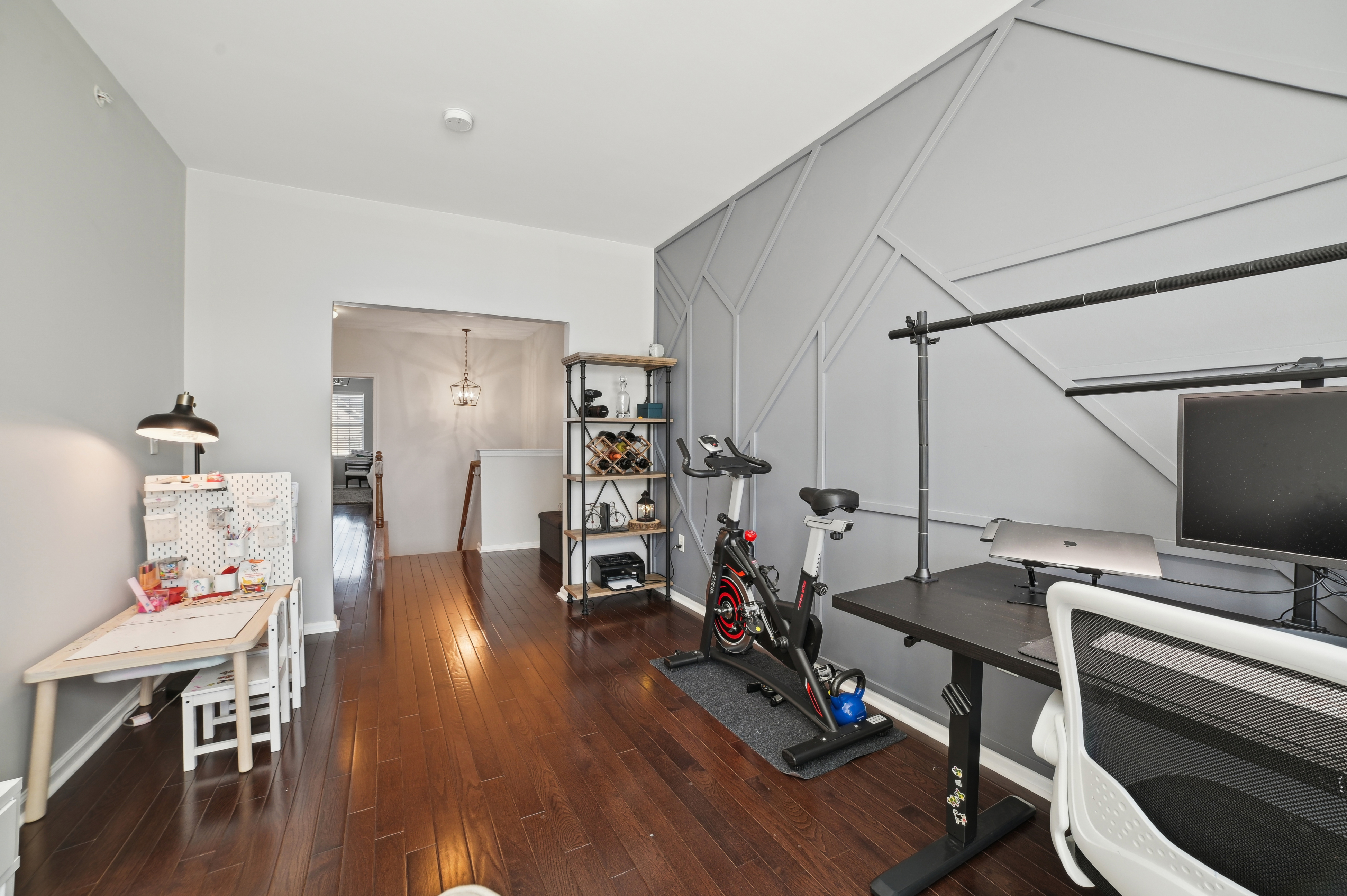 1009 Cunningham Court 