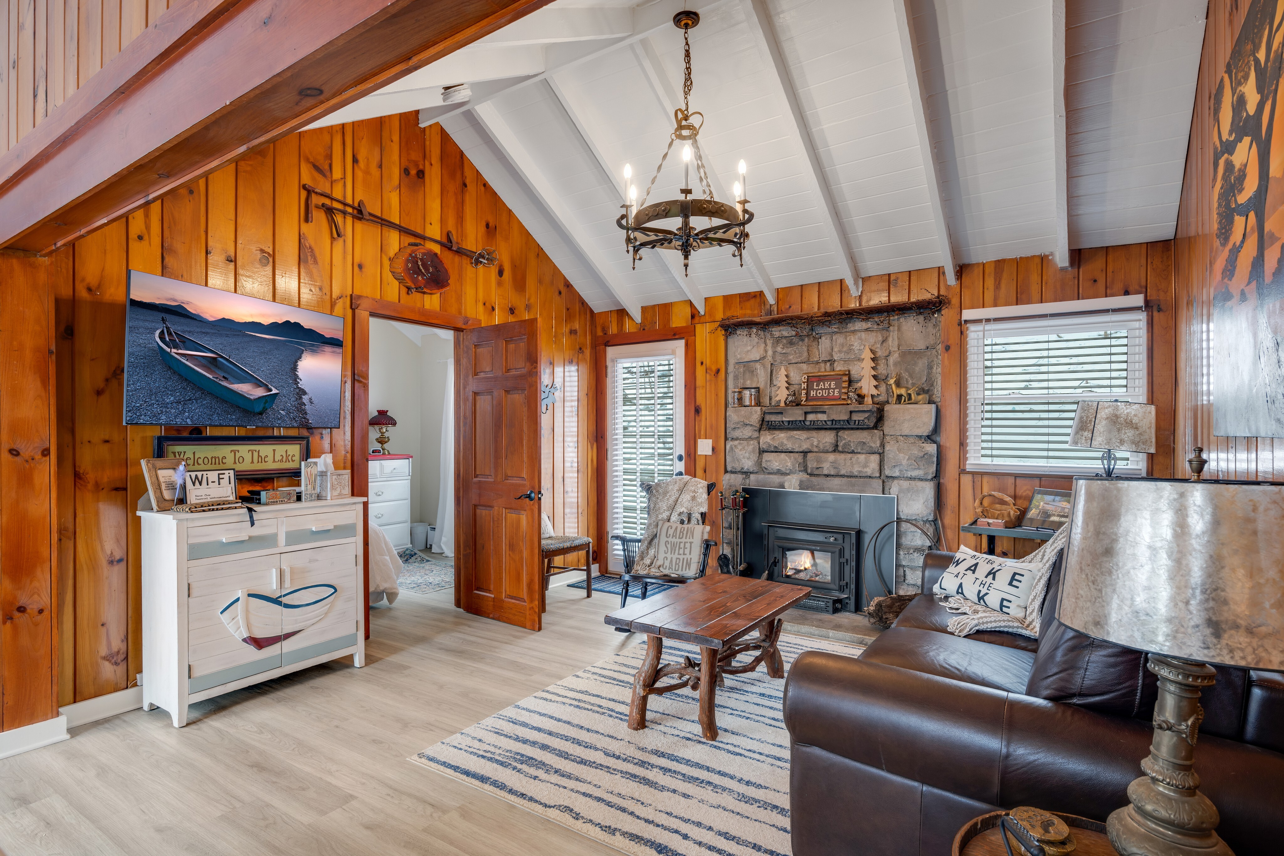 49 Lakeshore Drive Northwest 