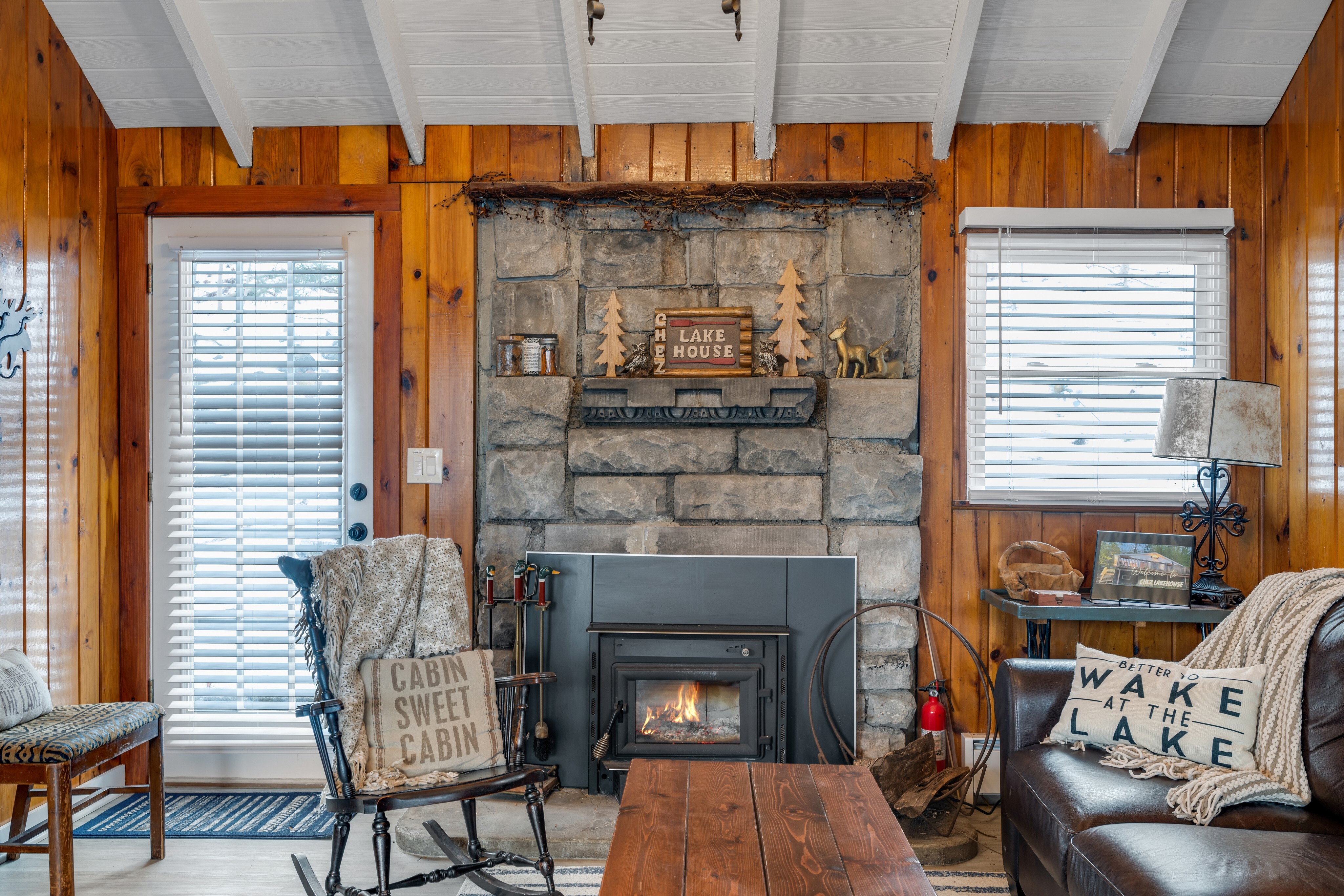 49 Lakeshore Drive Northwest 