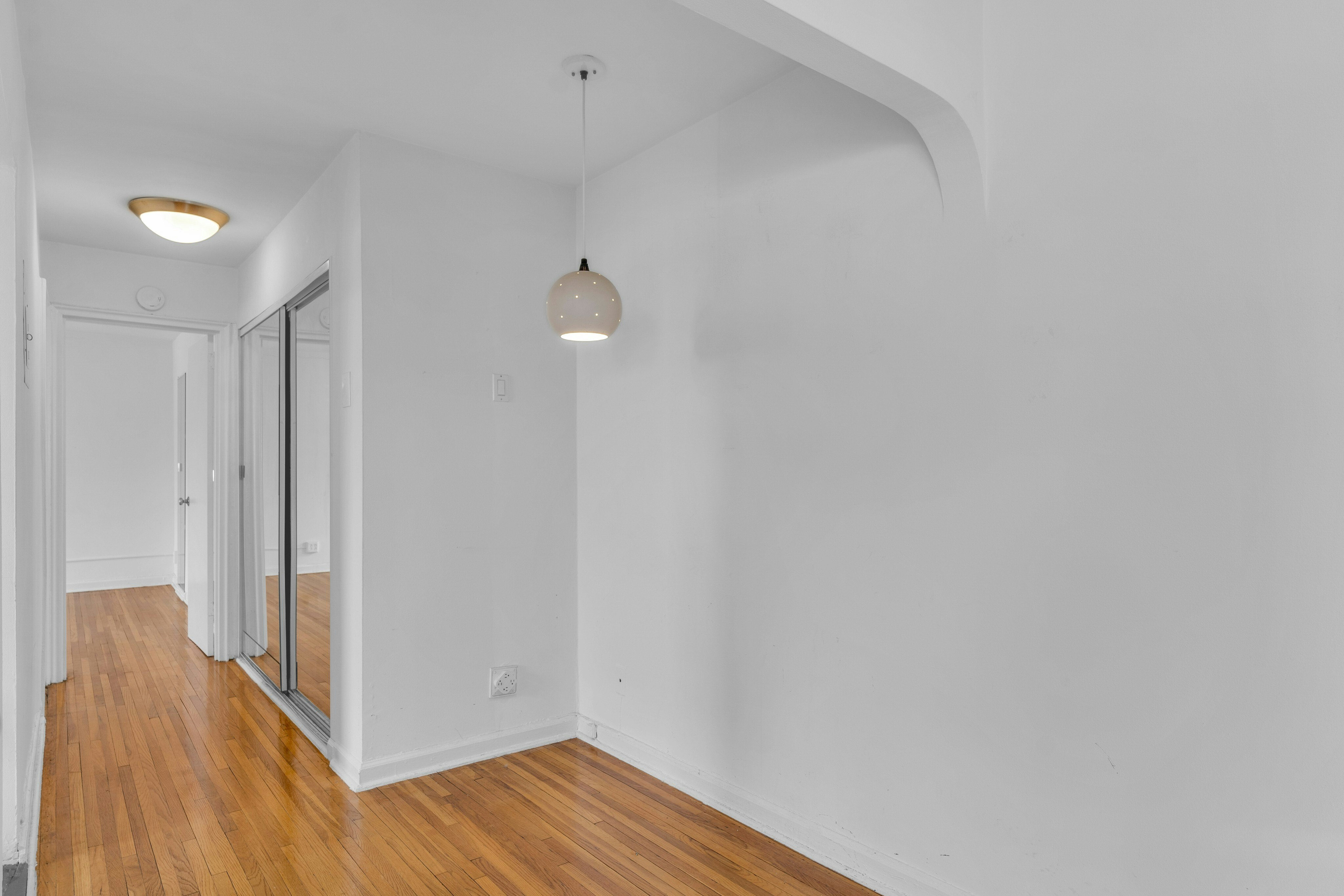 2350 Linwood Avenue #5B 