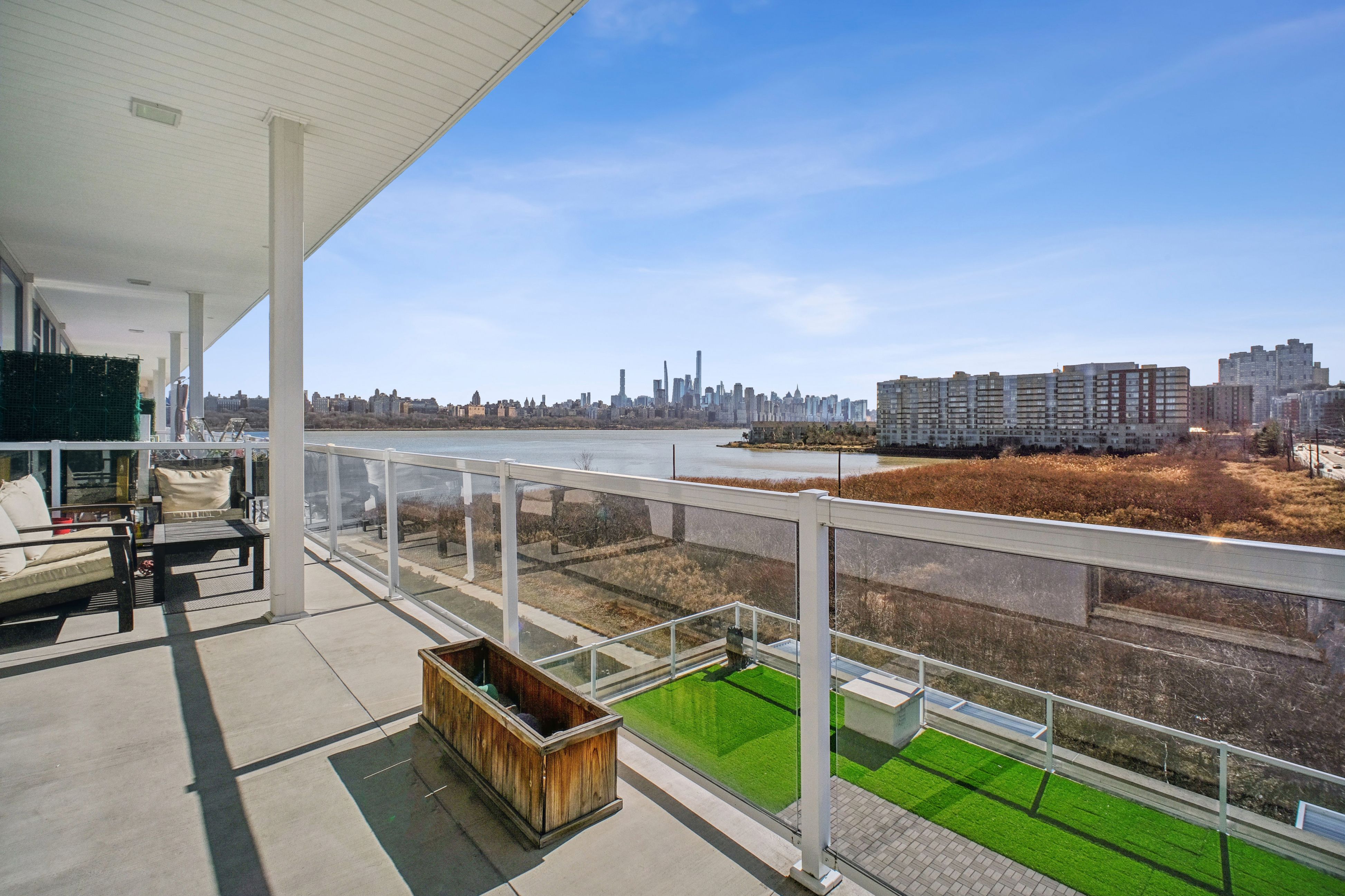 3 Somerset Lane 404