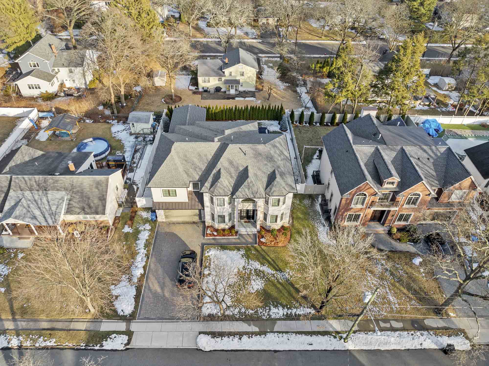 792 Kearney Place 
