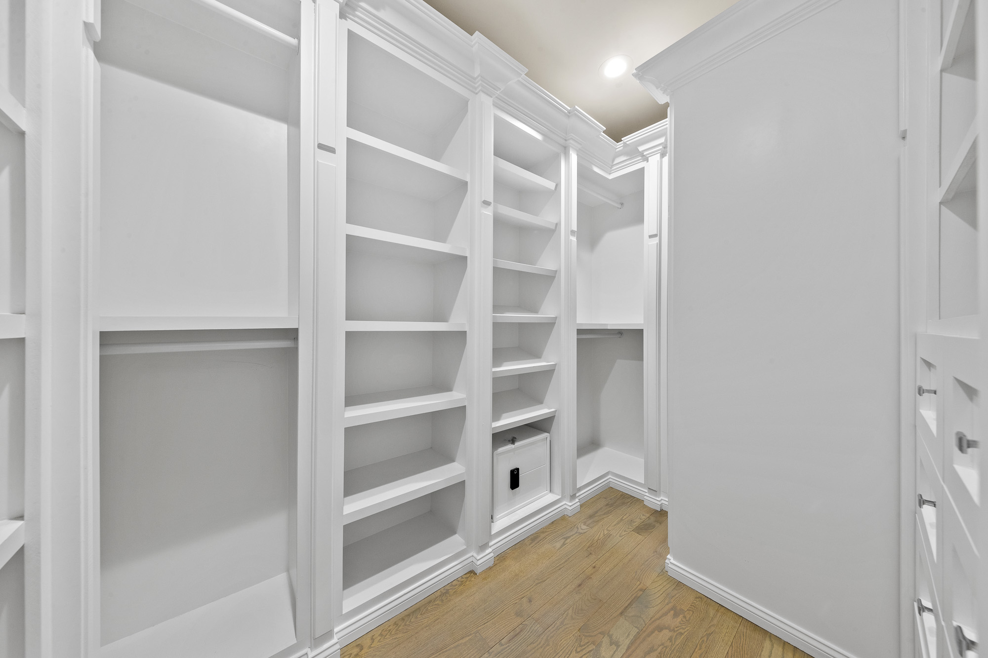 792 Kearney Place 