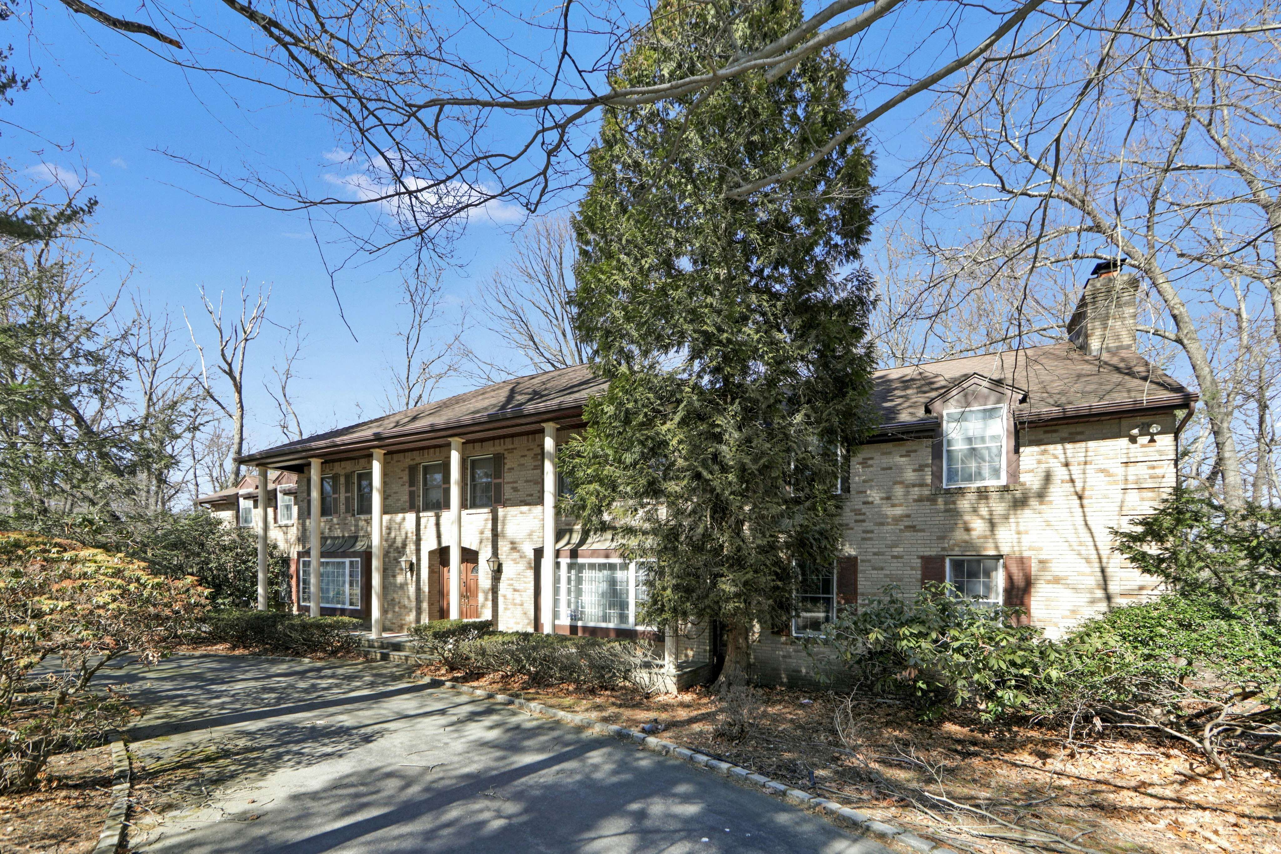 757 Walnut Drive 