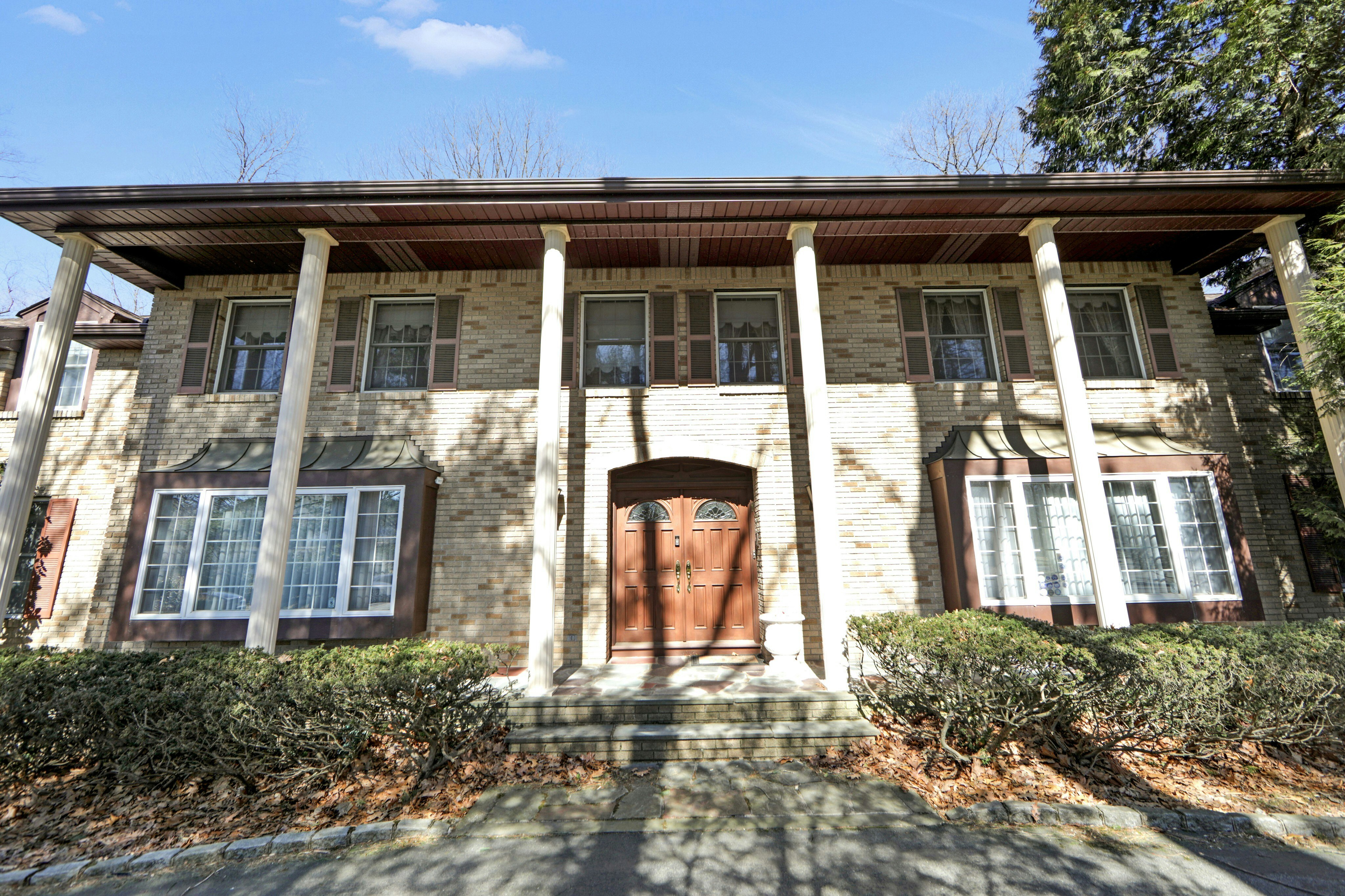 757 Walnut Drive 