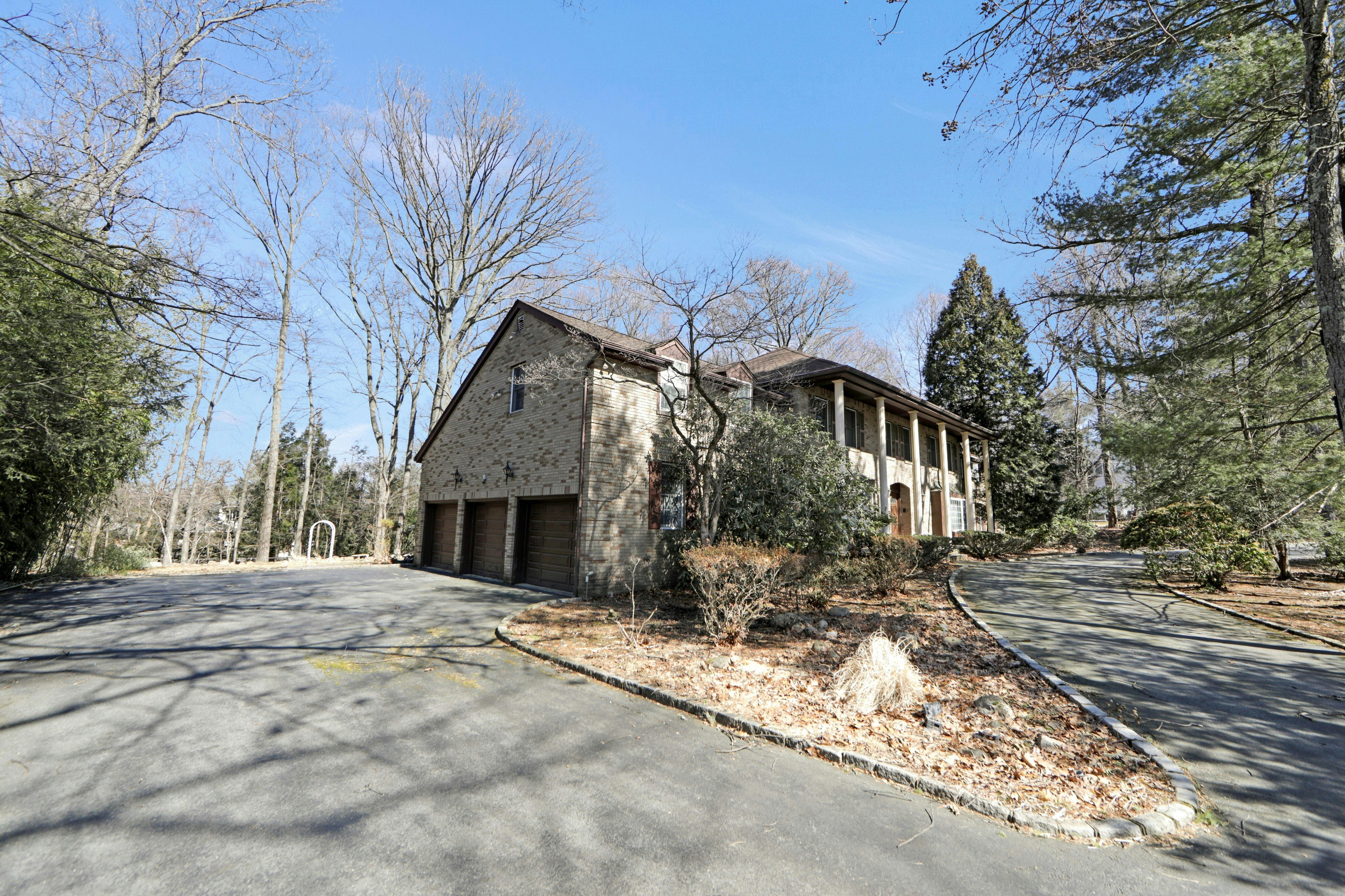 757 Walnut Drive 
