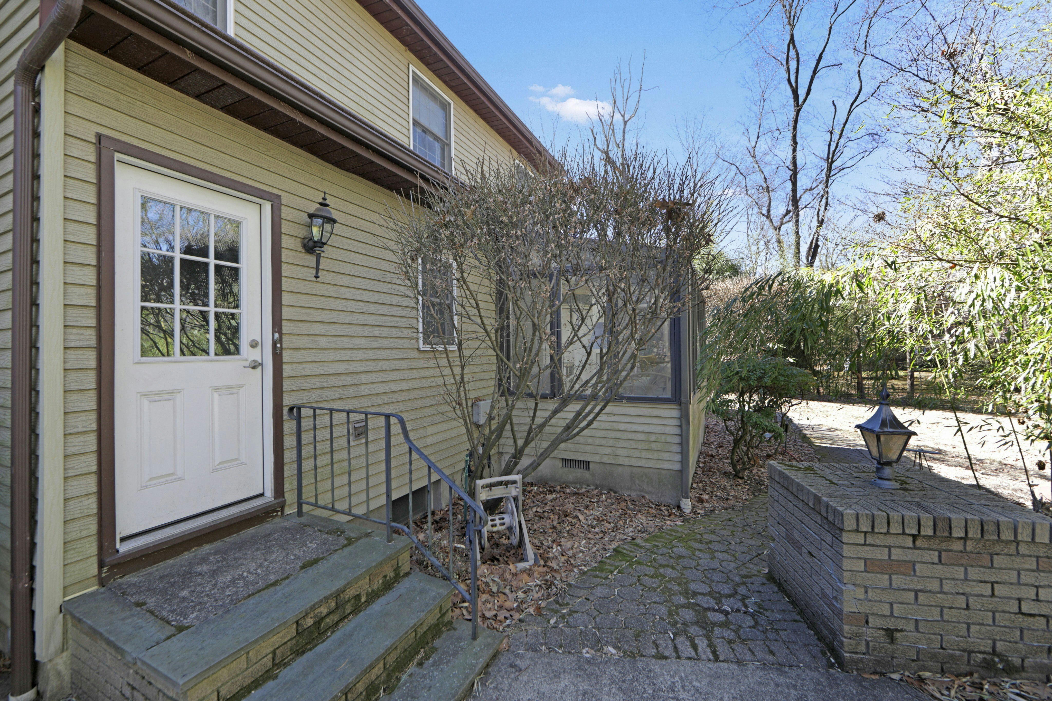 757 Walnut Drive 