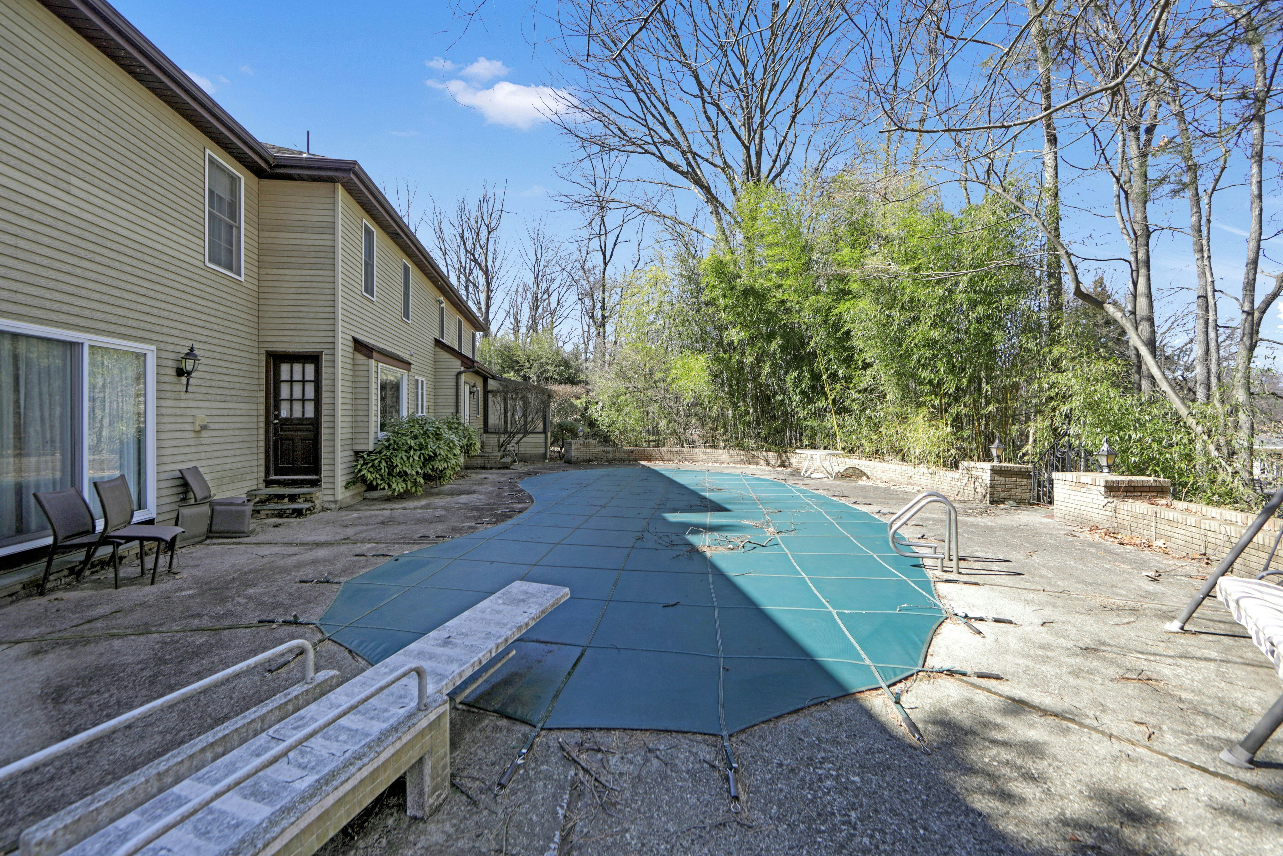 757 Walnut Drive 