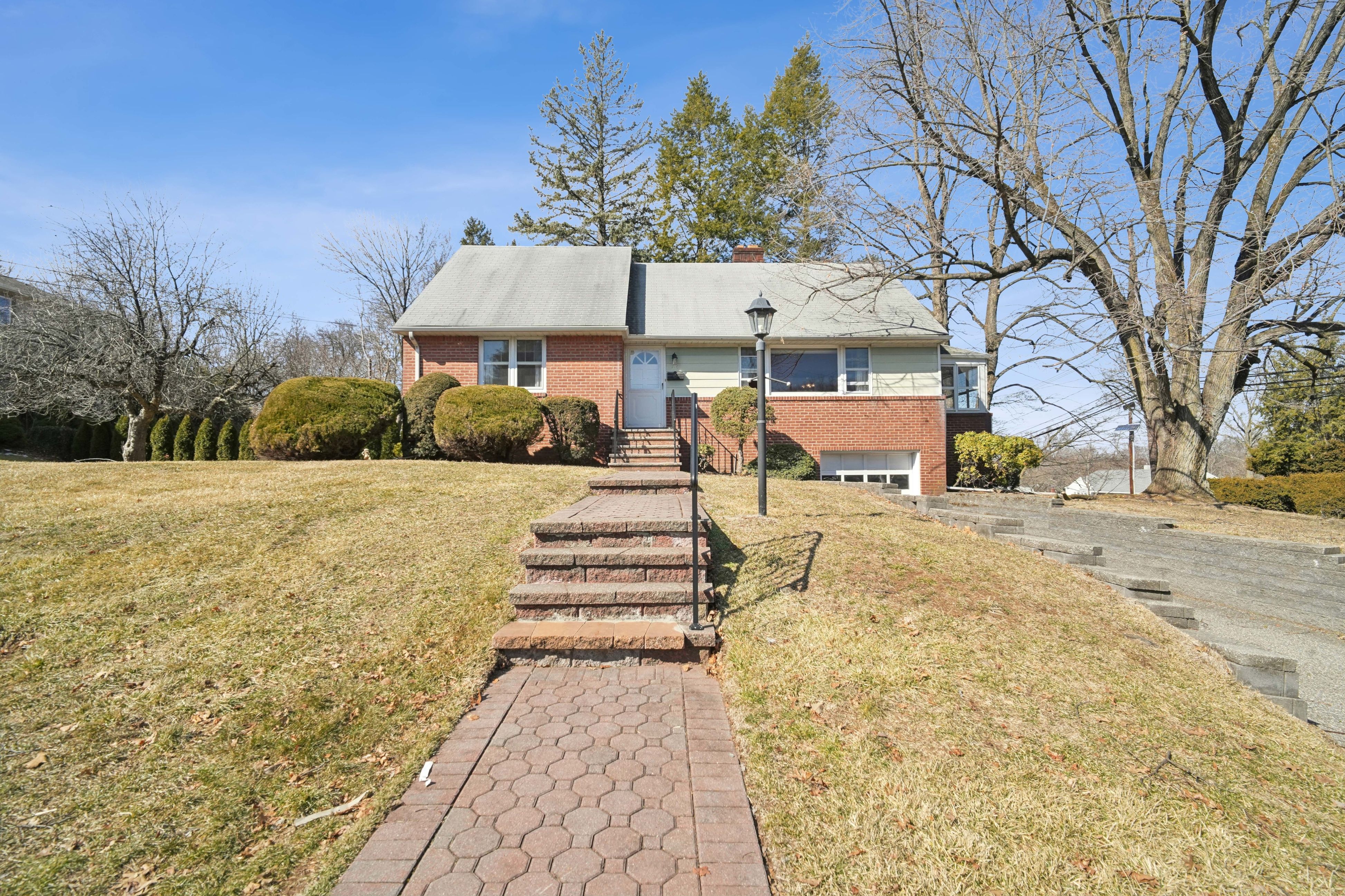 416 Valley View Avenue 
