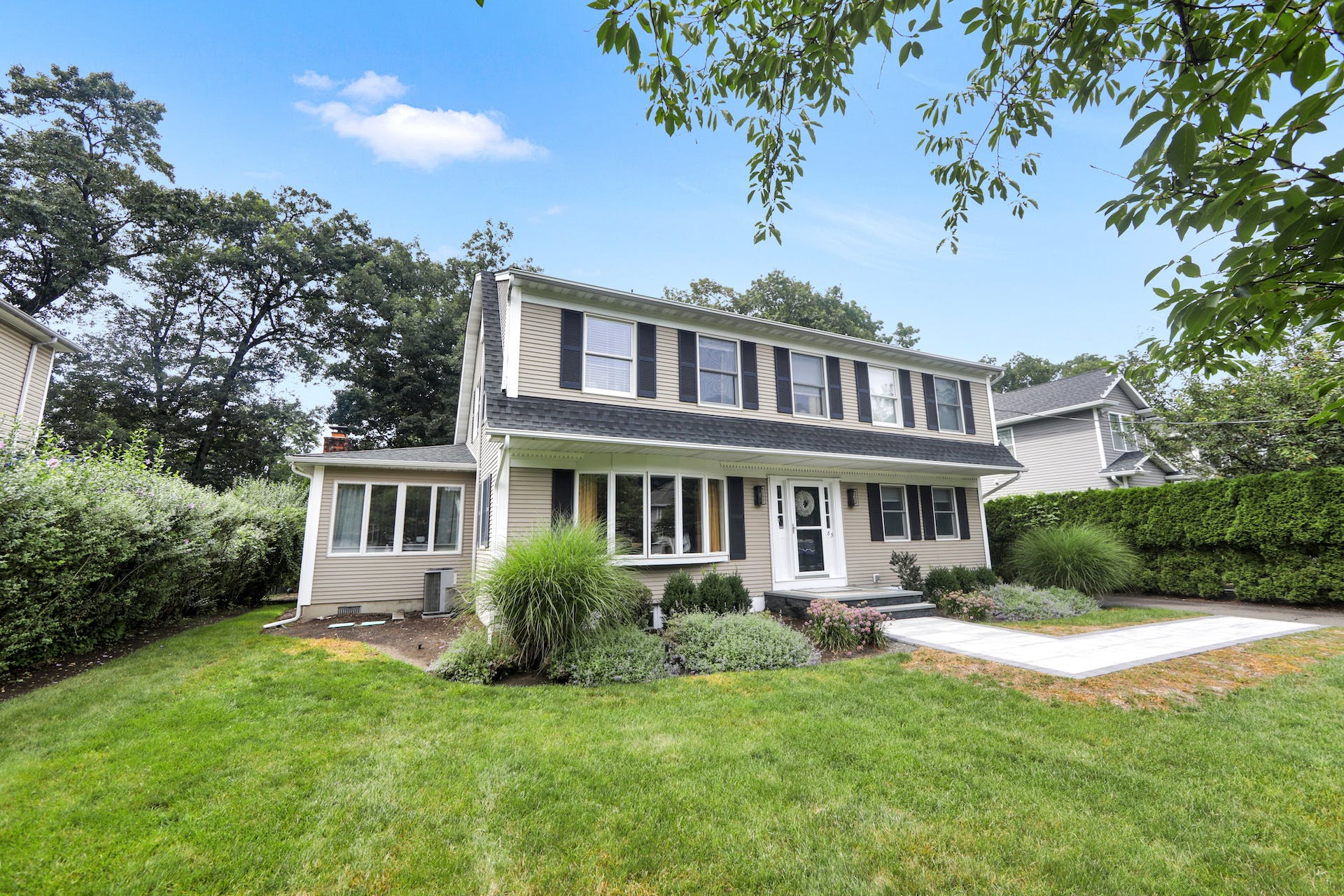 983 Pines Terrace 