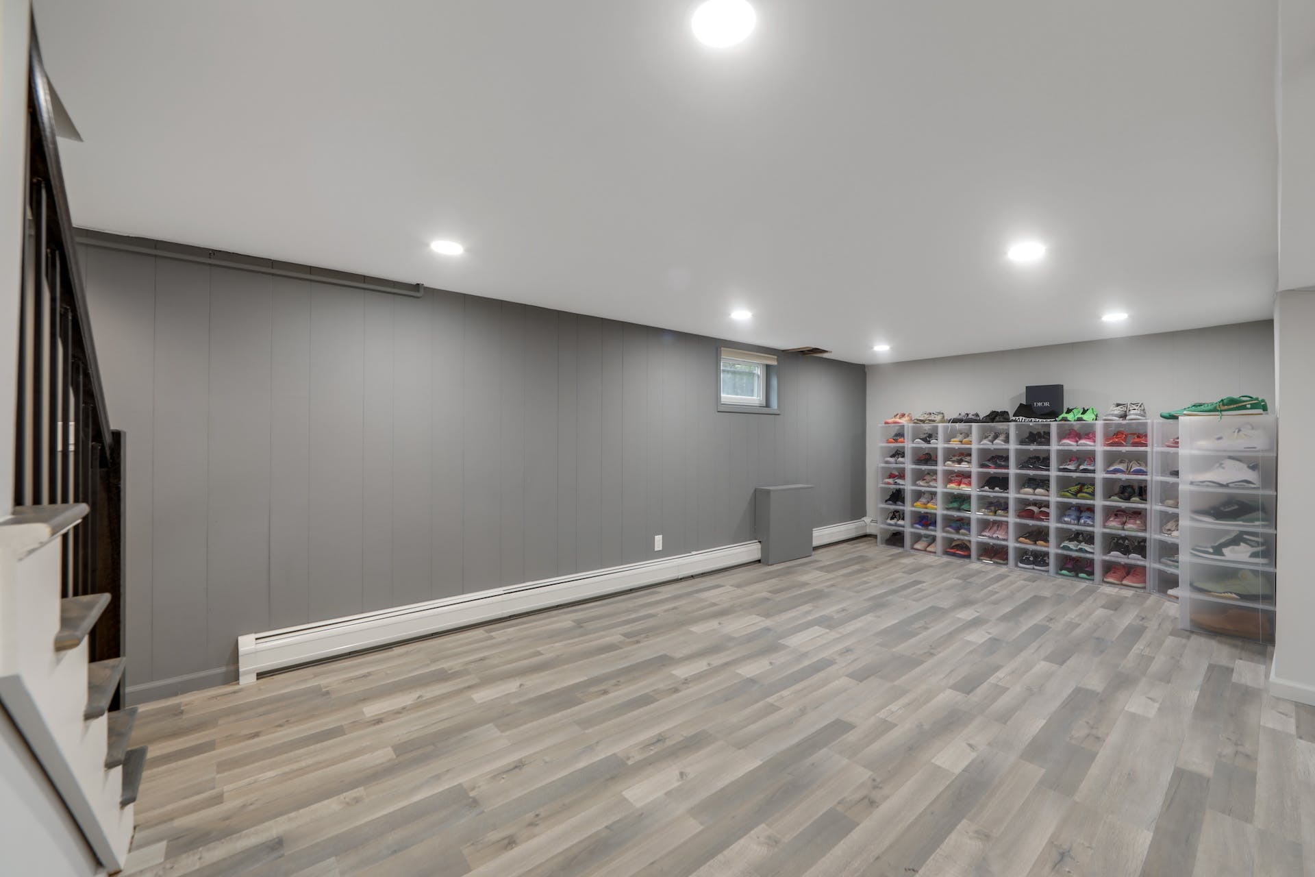 983 Pines Terrace 