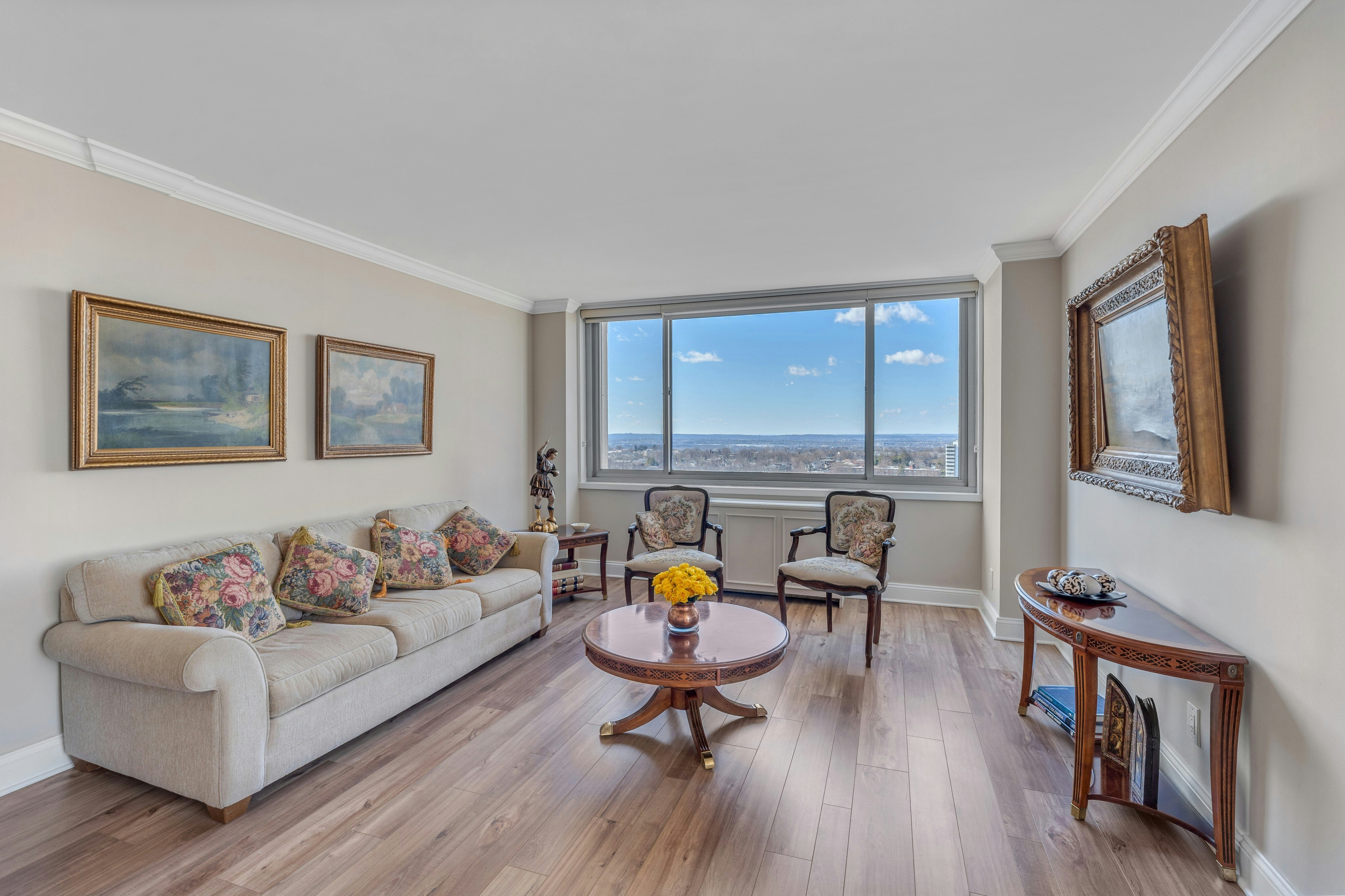 1600 Parker Avenue 19B 