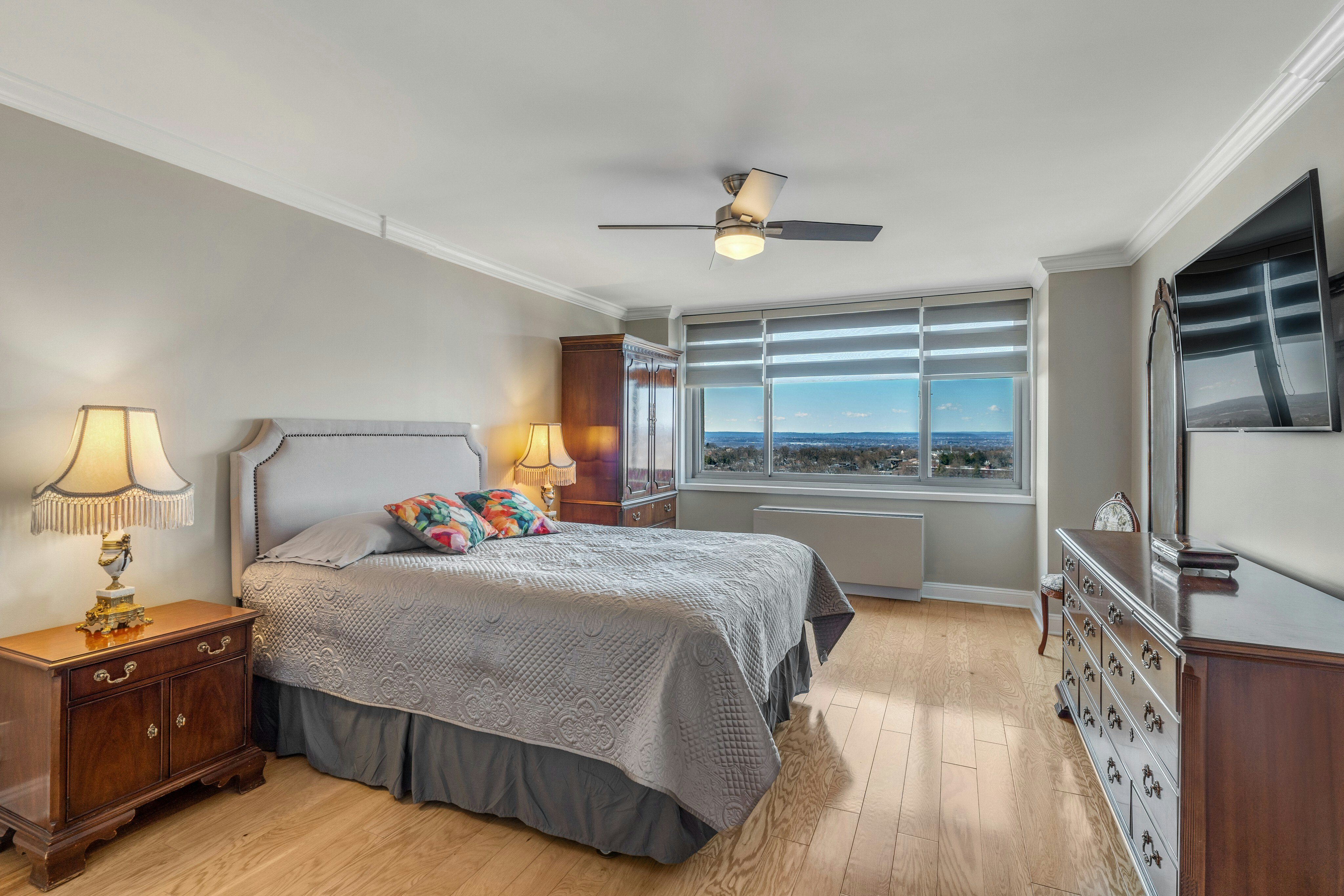 1600 Parker Avenue 19B 