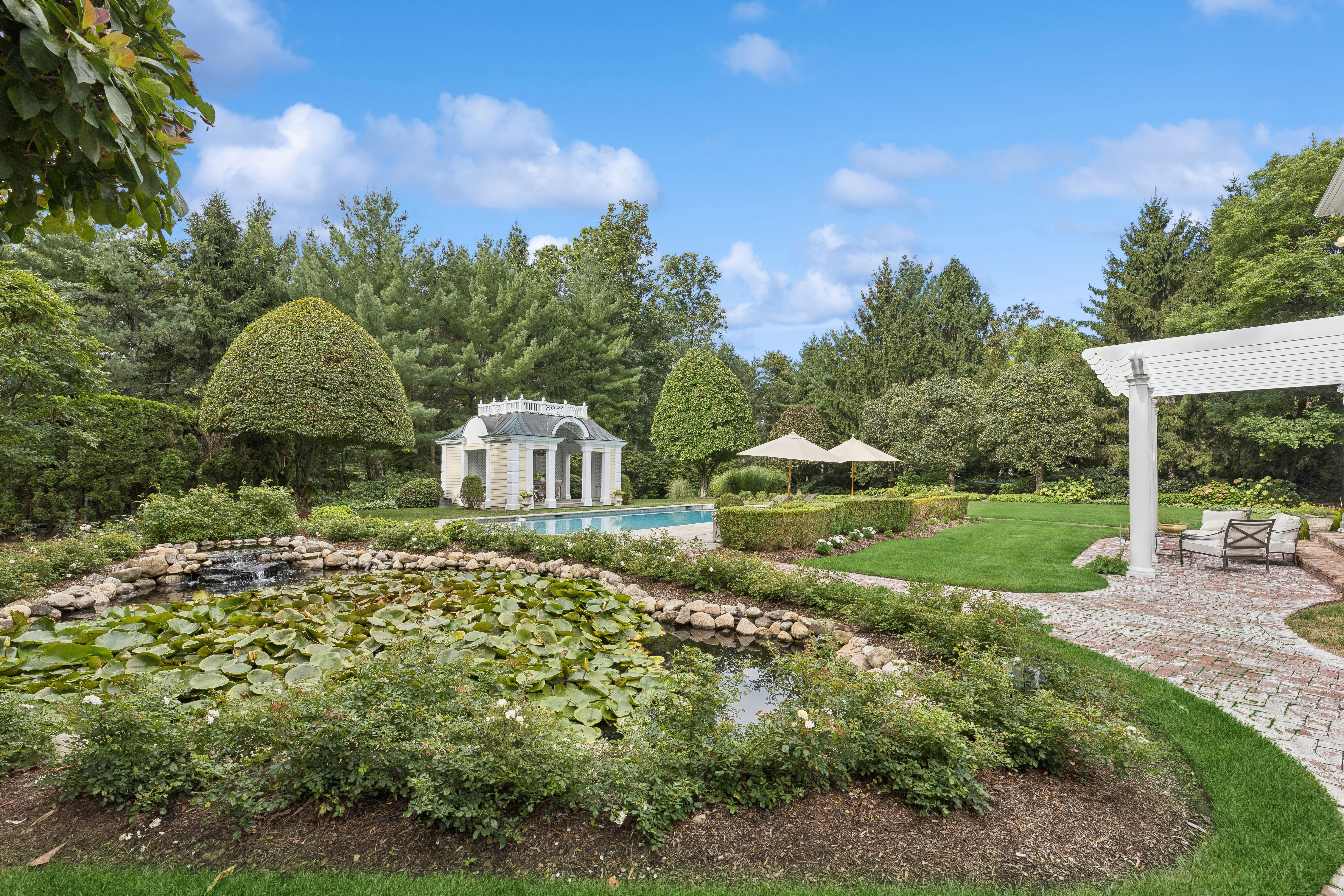 106 Greenfield Hill 