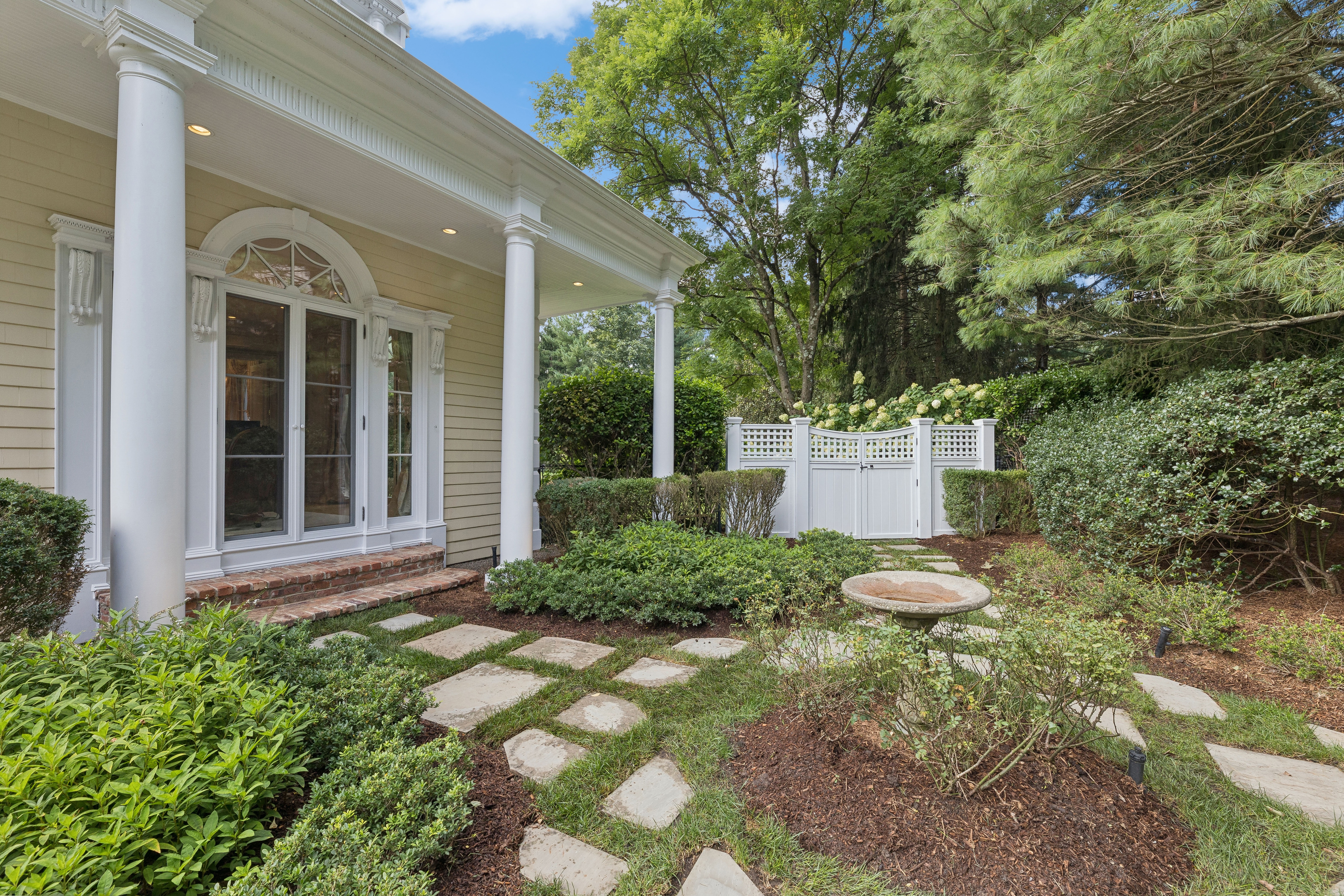 106 Greenfield Hill 